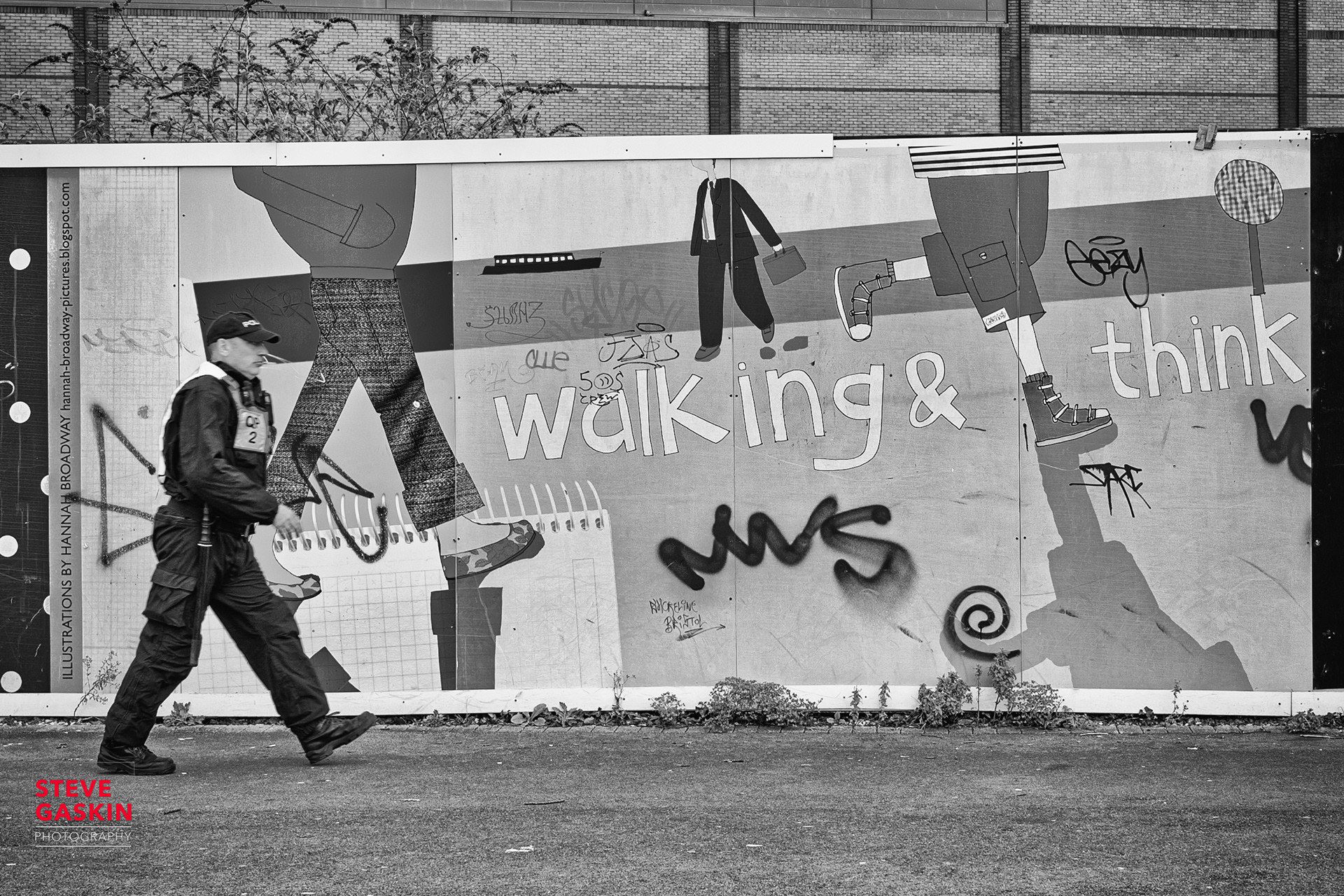 Walking and thinking