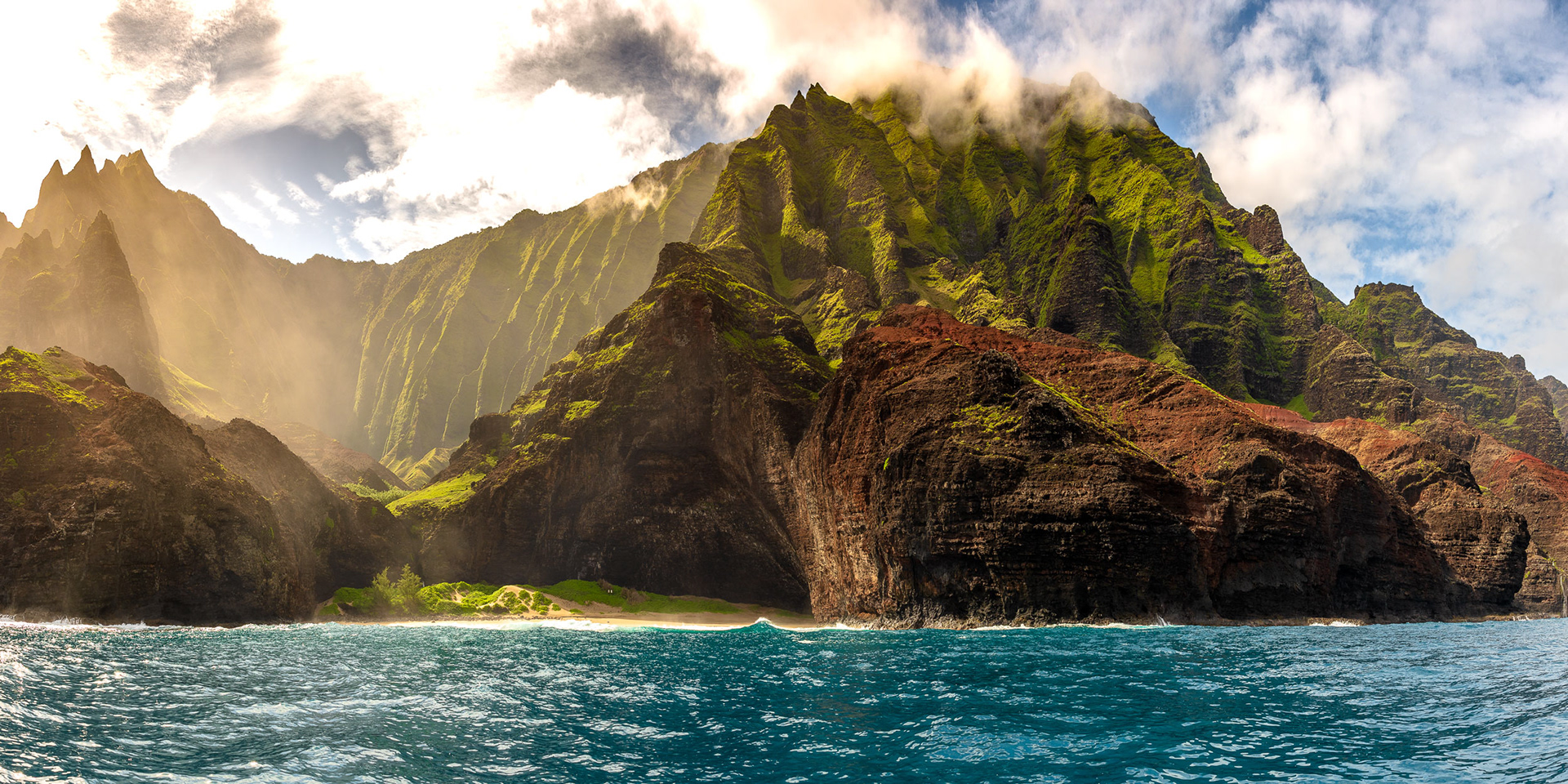 Nā Pali Coast Panorama