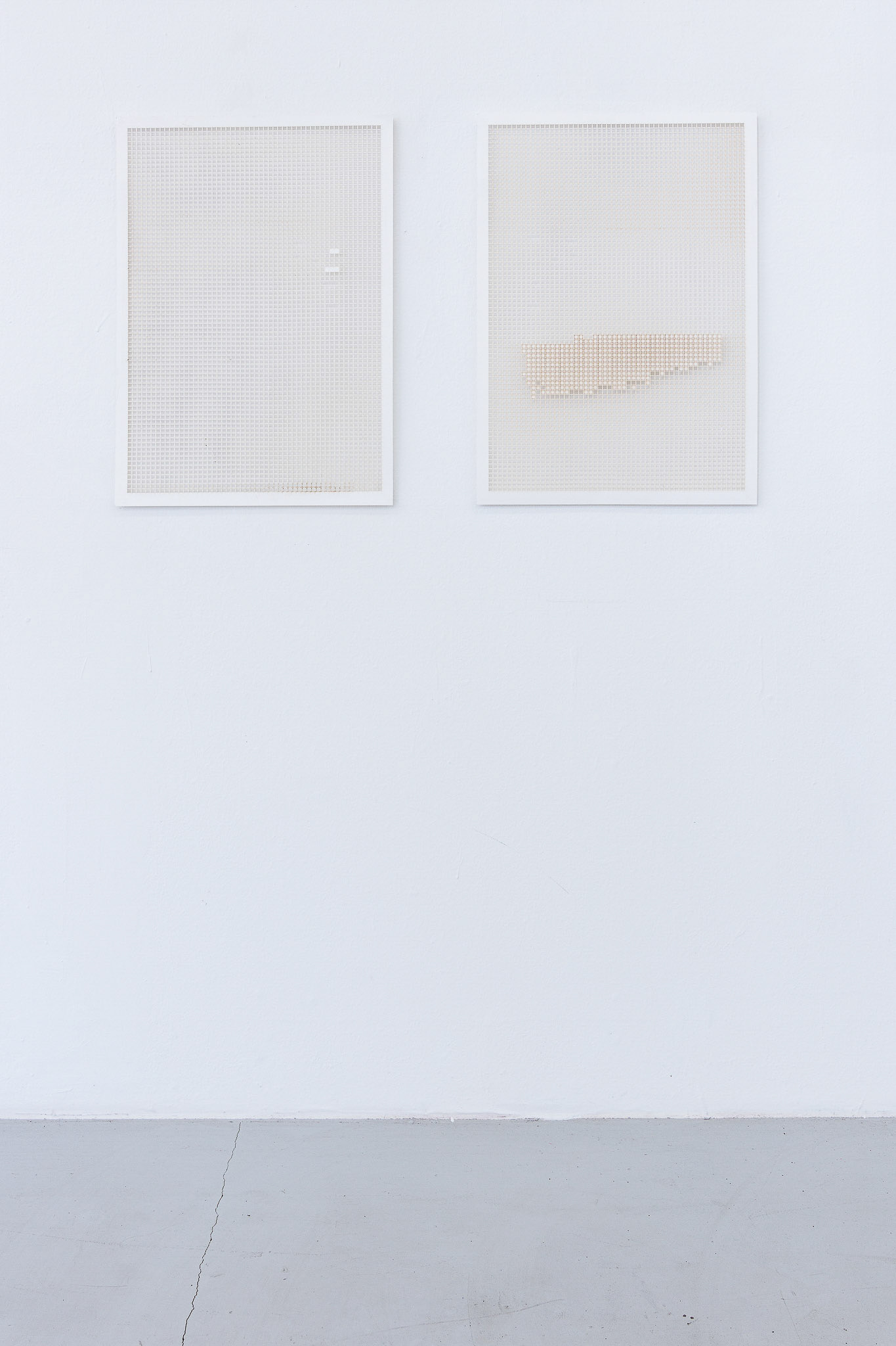 Grid lasercut, paper 90 x 60 cm 2020