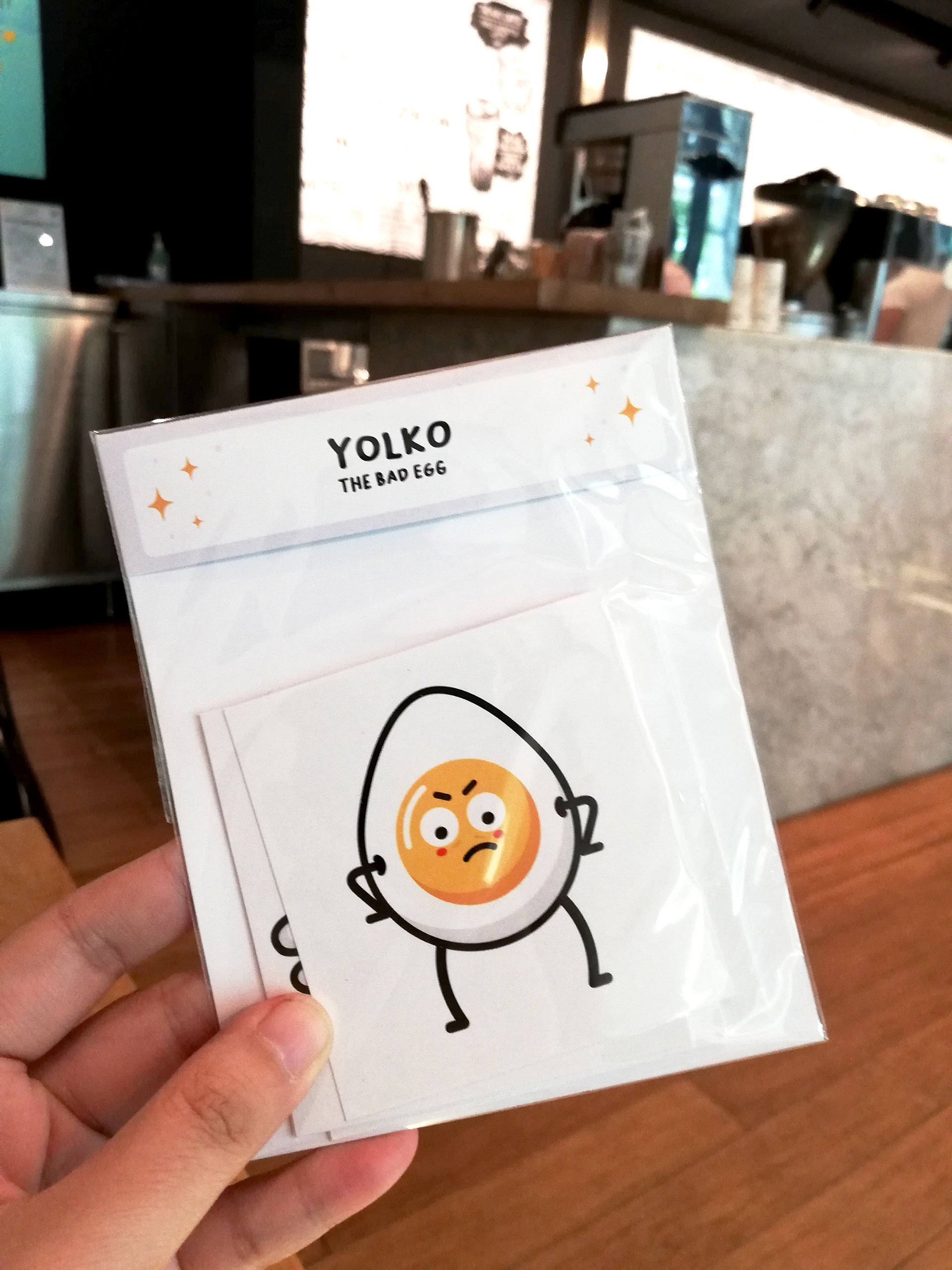 Yolko_tambolbee2