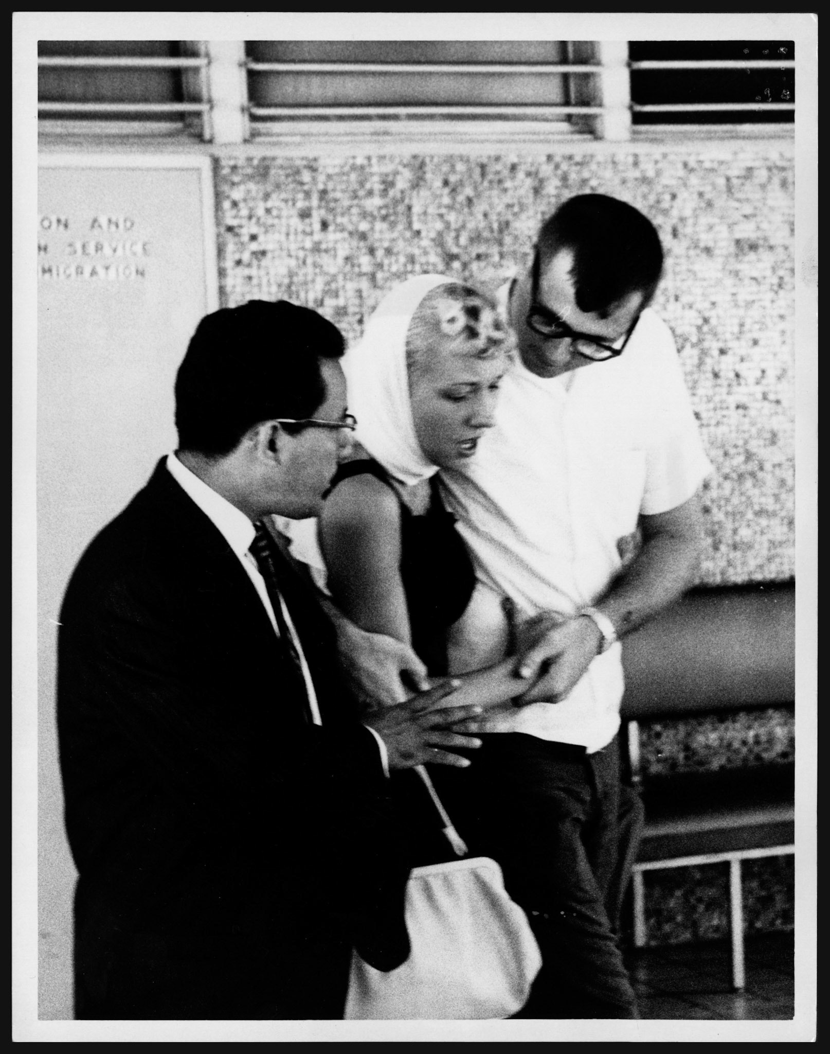 También Acusados Florida. FBI Acusa 2 Matrimonios Traer de EU Avión Hurtado.Julio, 20, 1962