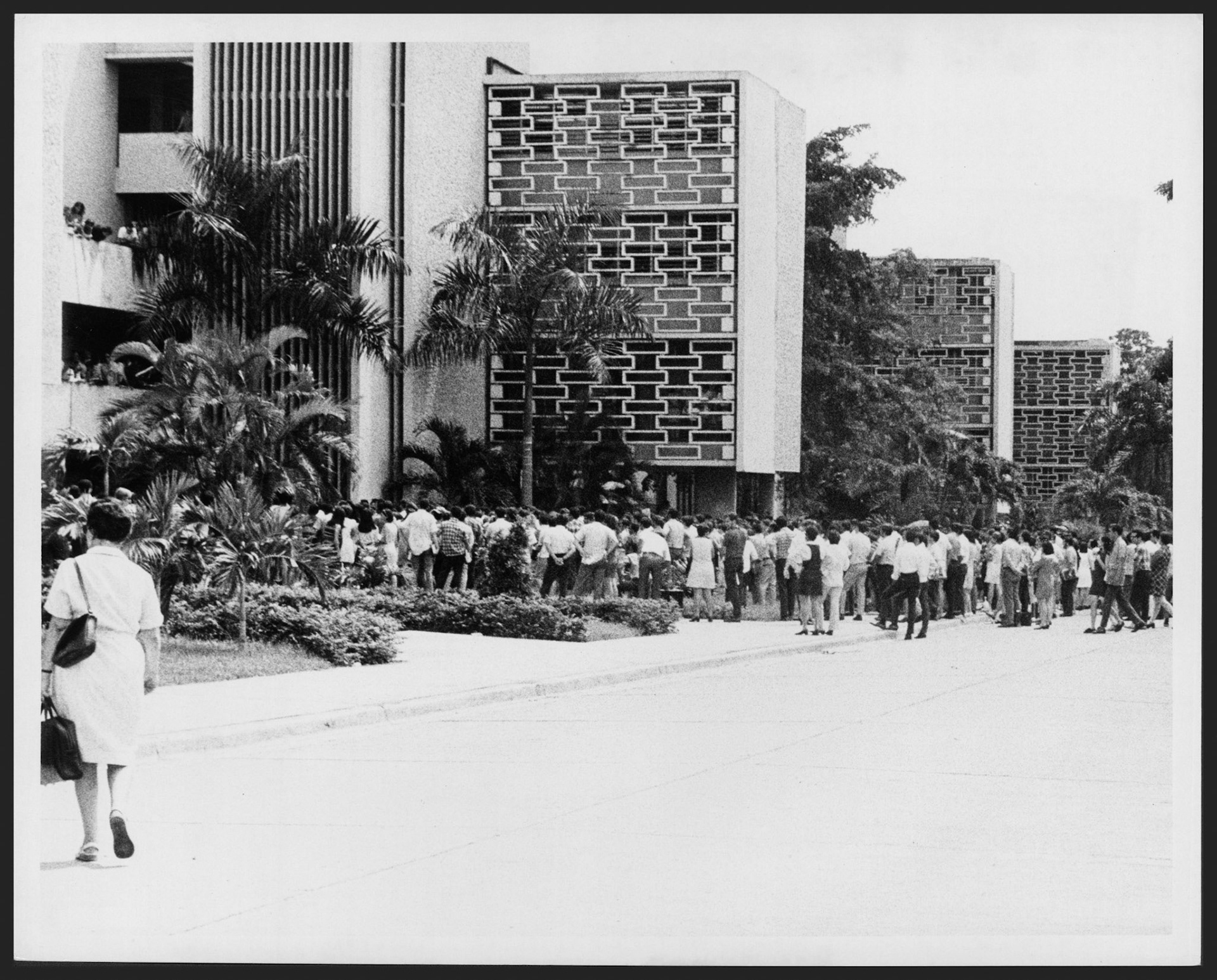 Frente Sociales en Mitín.Universidad de Puerto Rico, Recinto de Río Piedras.Octubre 1969