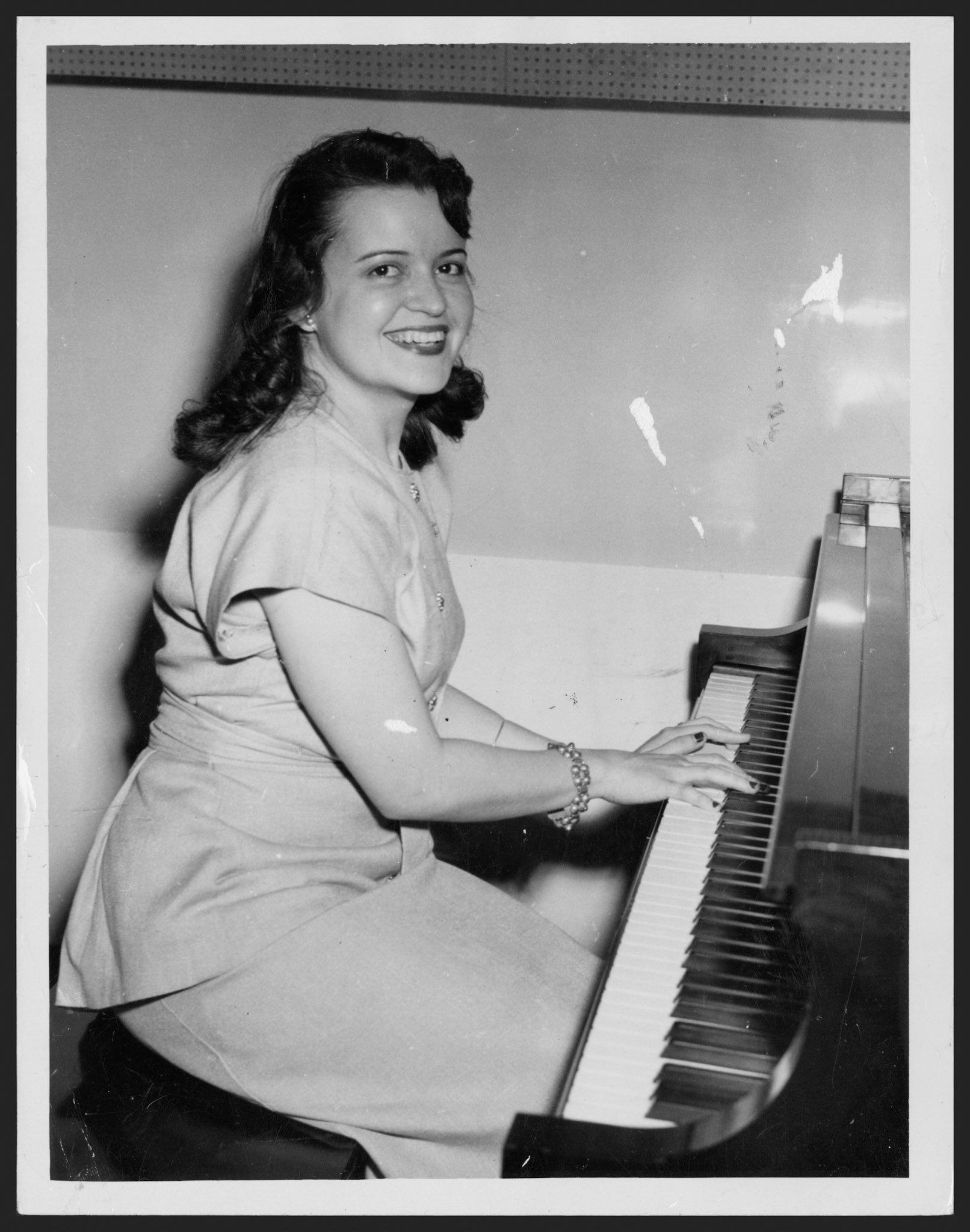 Alicia Villar, pianista boricua, regresa a la Isla.Julio 11, 1948