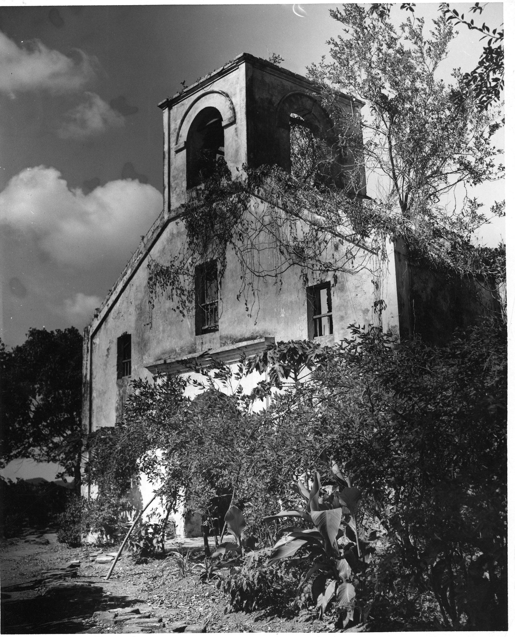 Fachada de la Iglesia Bo. Trujillo Bajo de Carolina.