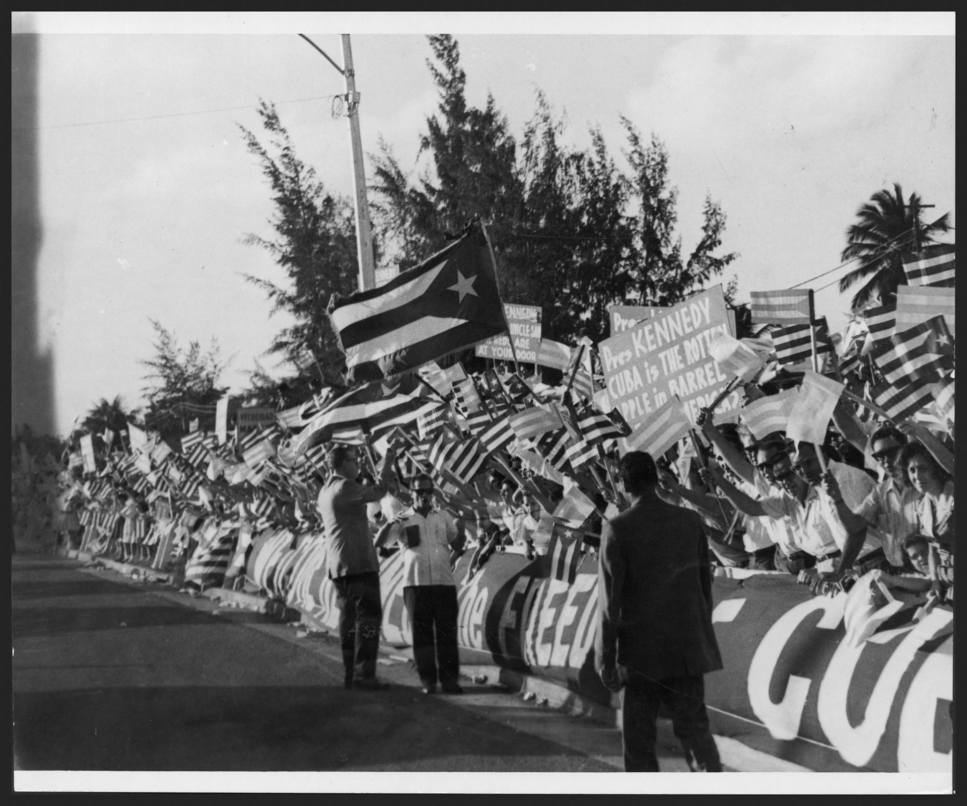 emplete que prepararon los cubanos exiliados para recibir a Kennedy.Diciembre 16, 1961