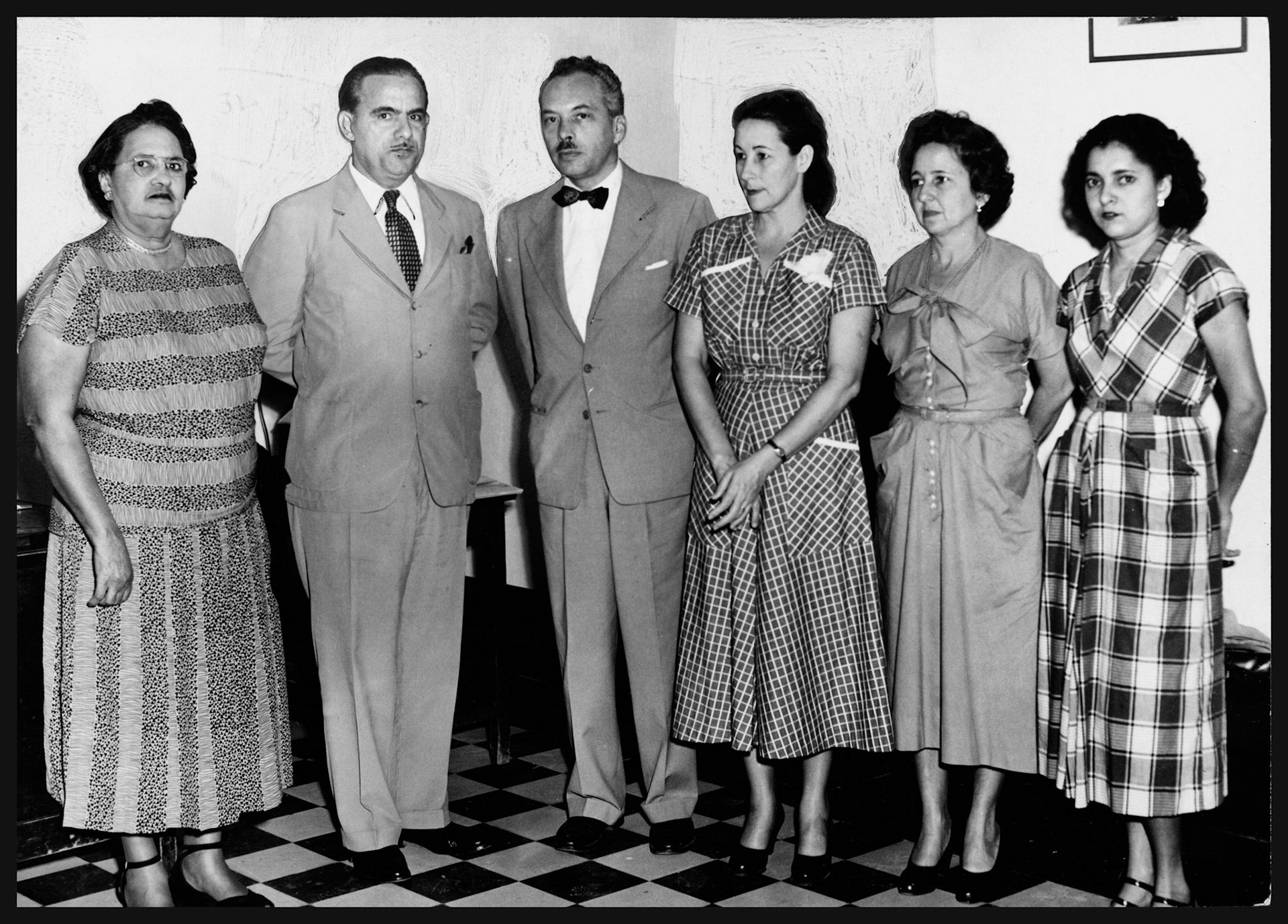 Funcionarios participantes de reunión sobre delincuencia juvenil.Enero 23, 1952