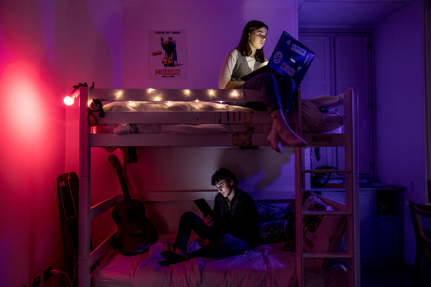 Siblings Minù (15) and Giovanni (16) attend respectively the second and the fourth year of scientific high school