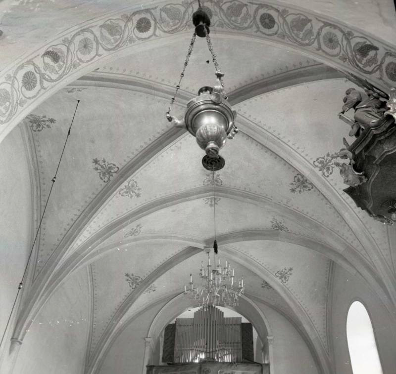 Klenba kostela, 1950