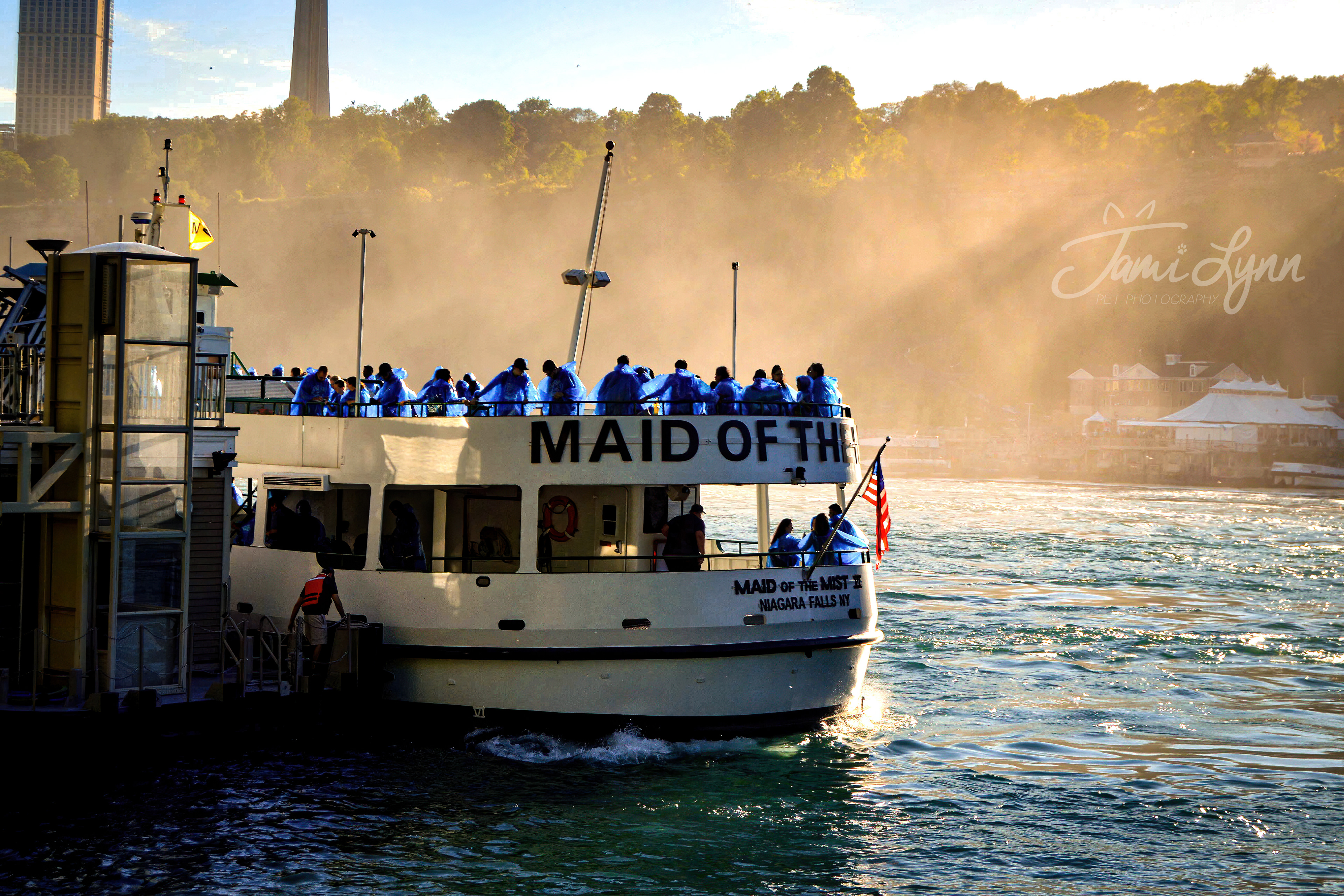 Sunset photo of the Maid of the Mist in Niagara Falls New York