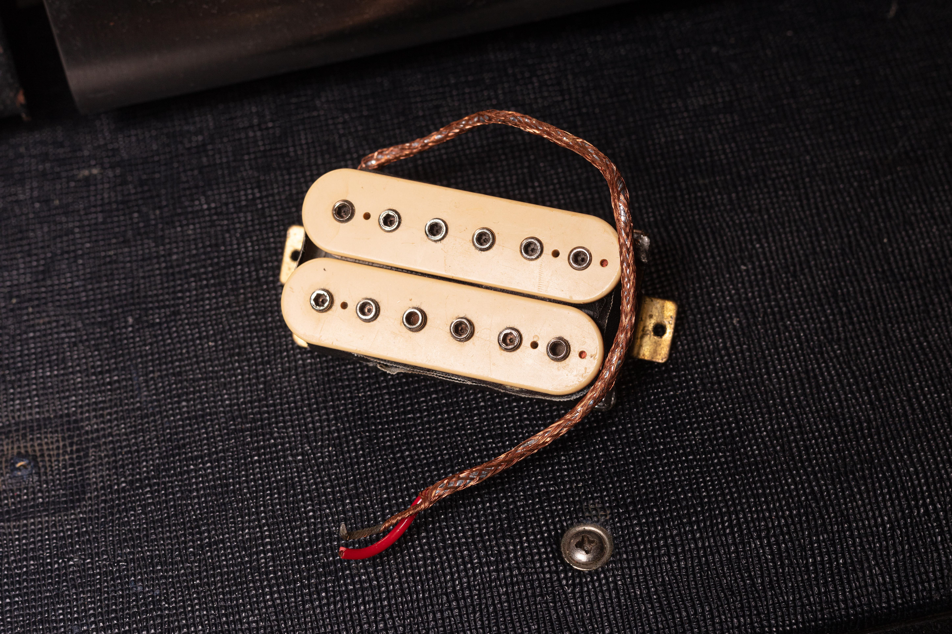 VENDU - DiMarzio Super Distortion "square legs" 1972/75