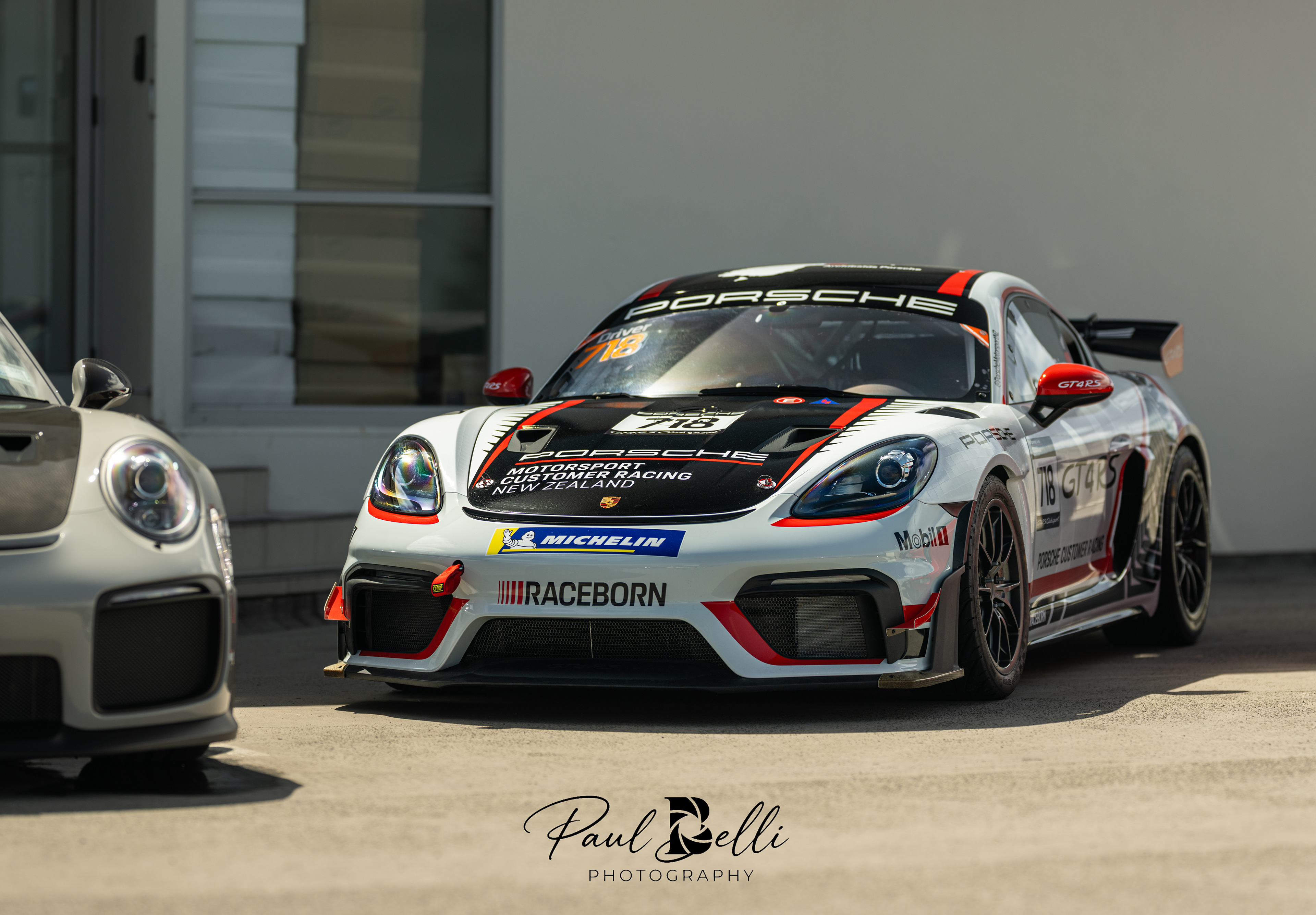 Porsche #21