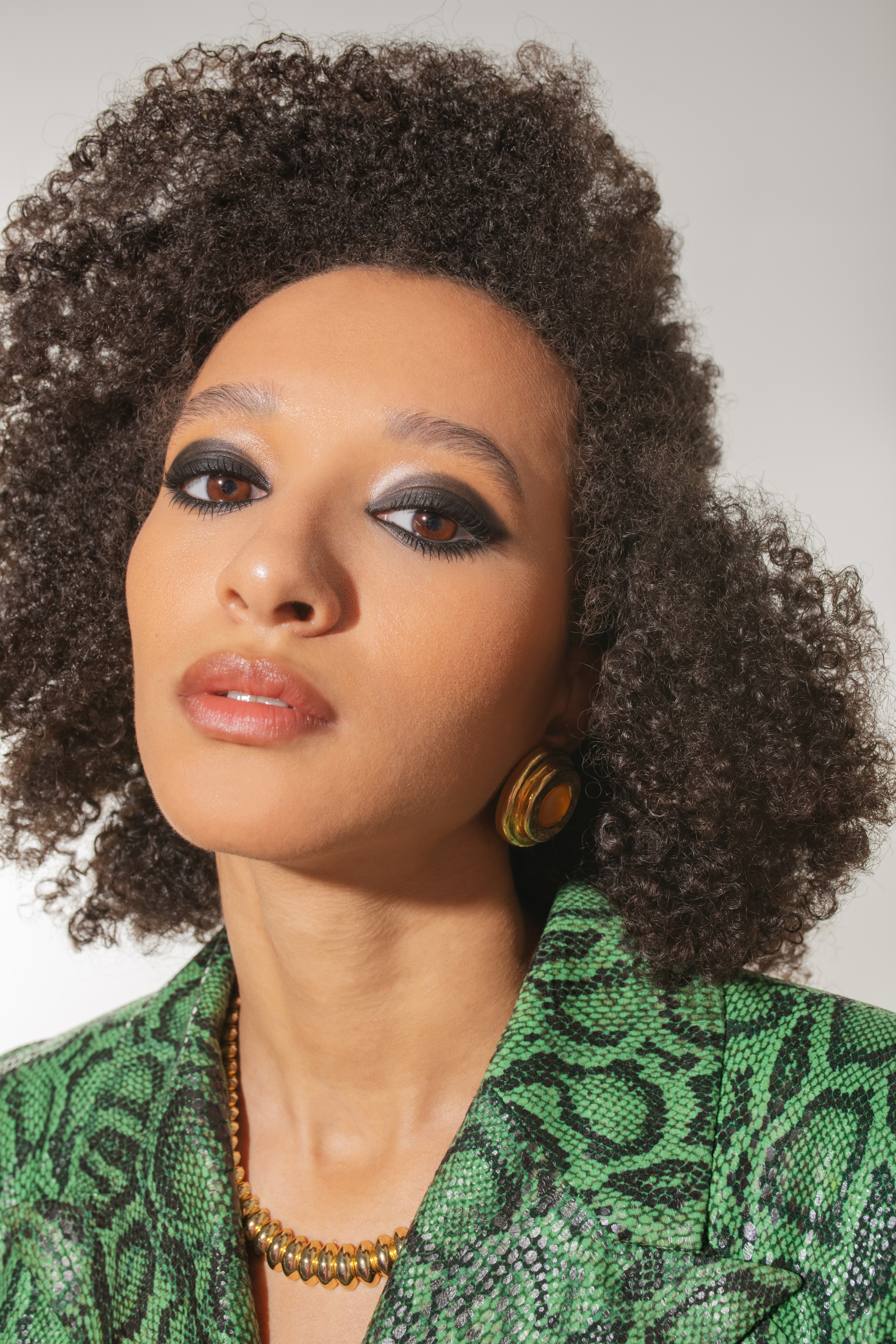 close up editorial beauty shot of a woman