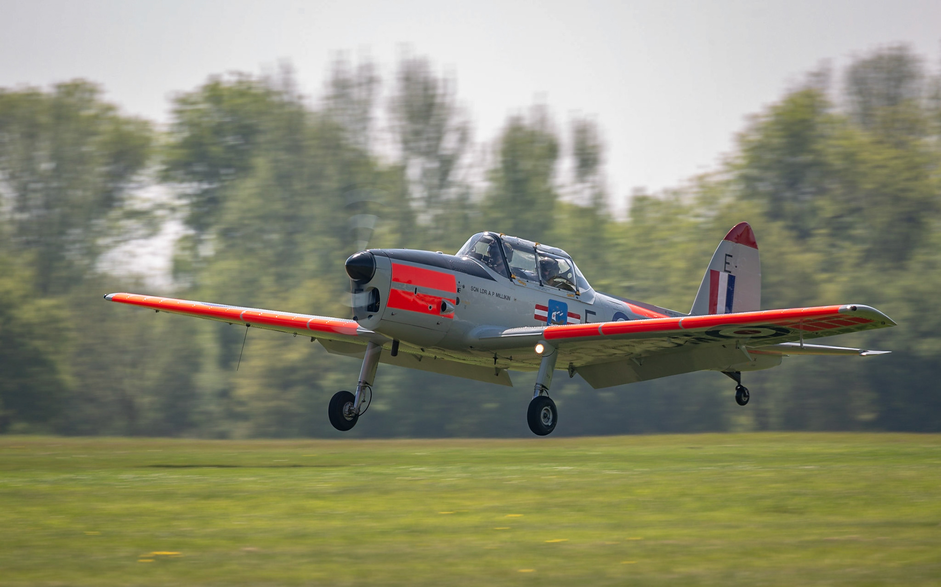 Biggleswade, UK - 6th May 2018: A beautiful vintage de Havilland  Chipmunk vintage aircraft landing at airfield