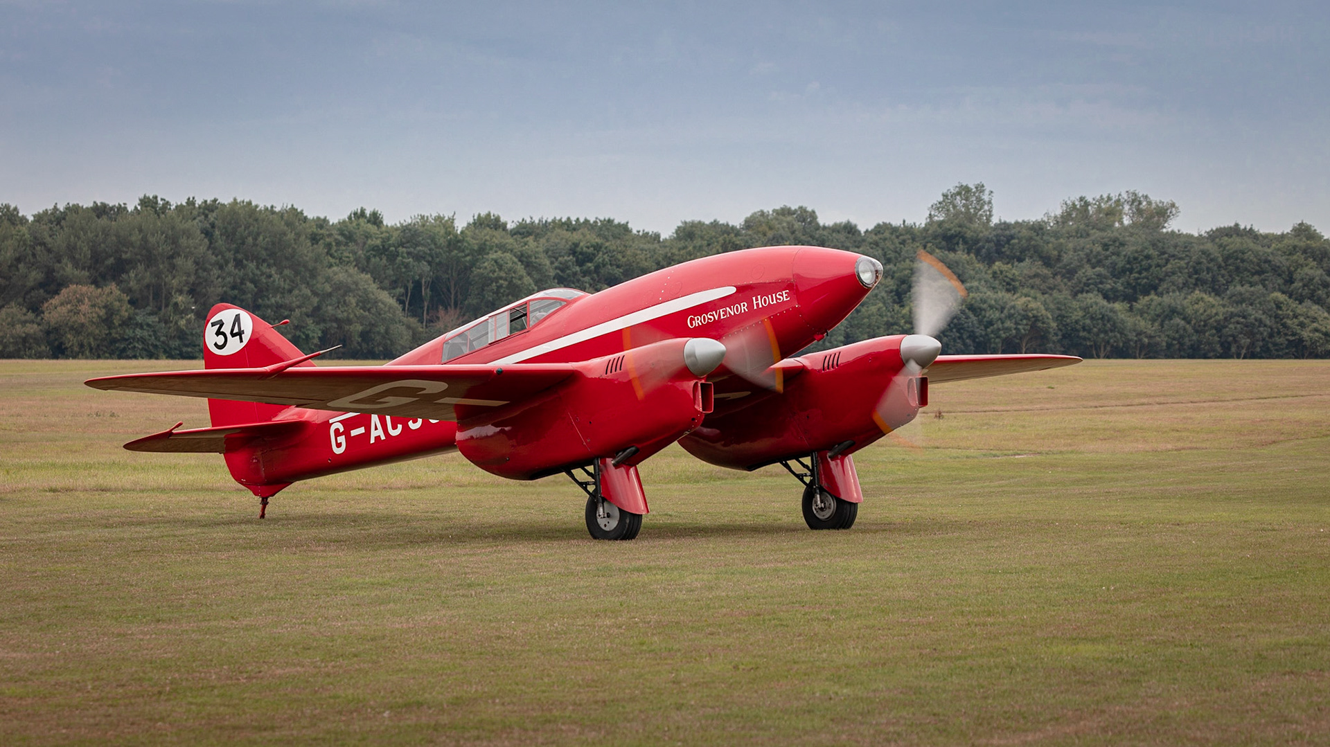 Old Warden, UK - 4th August 2019: A vintage racing de Havilland DH.88 Comet landing on airfield