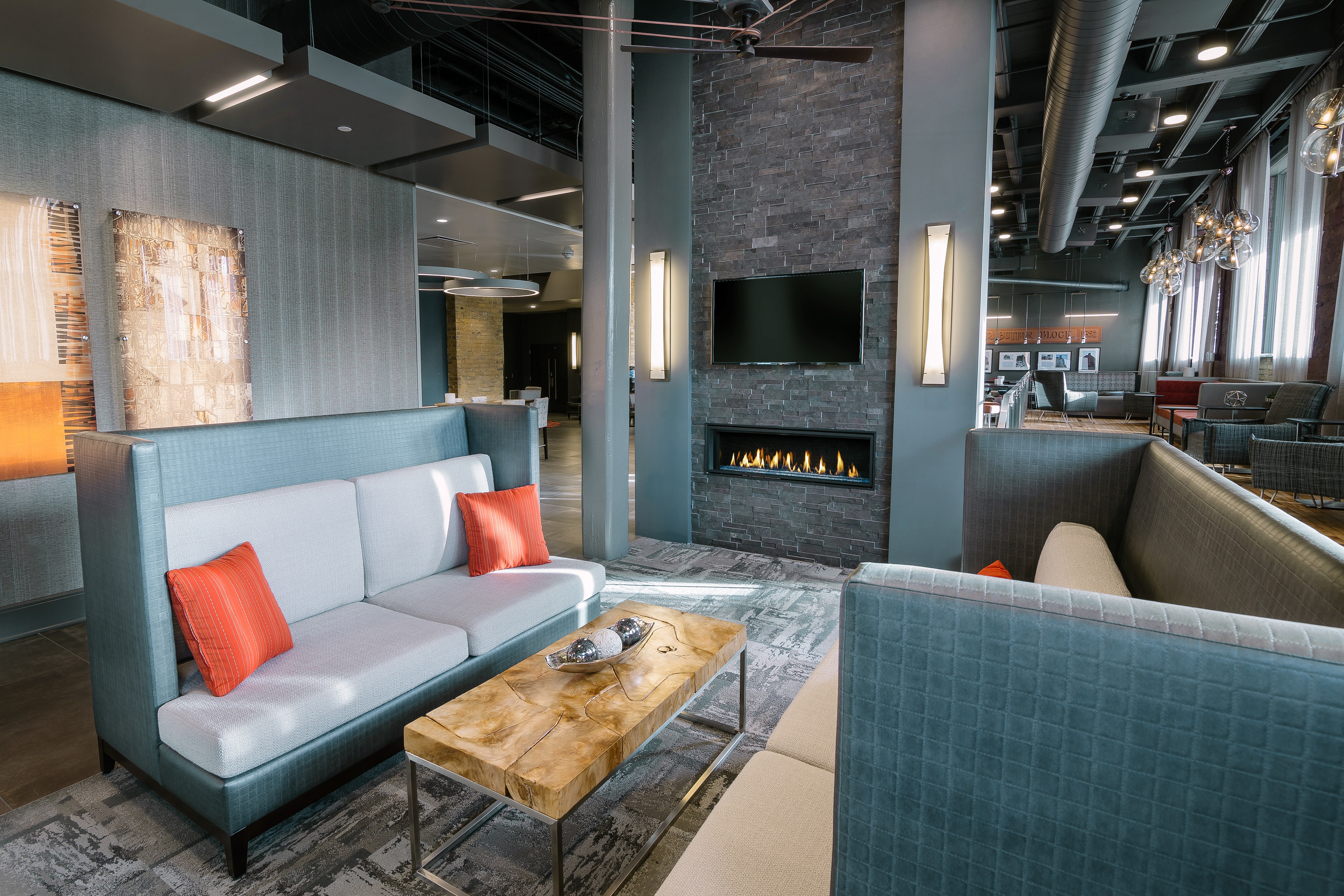 Homewood Suites | Downtown Milwaukee