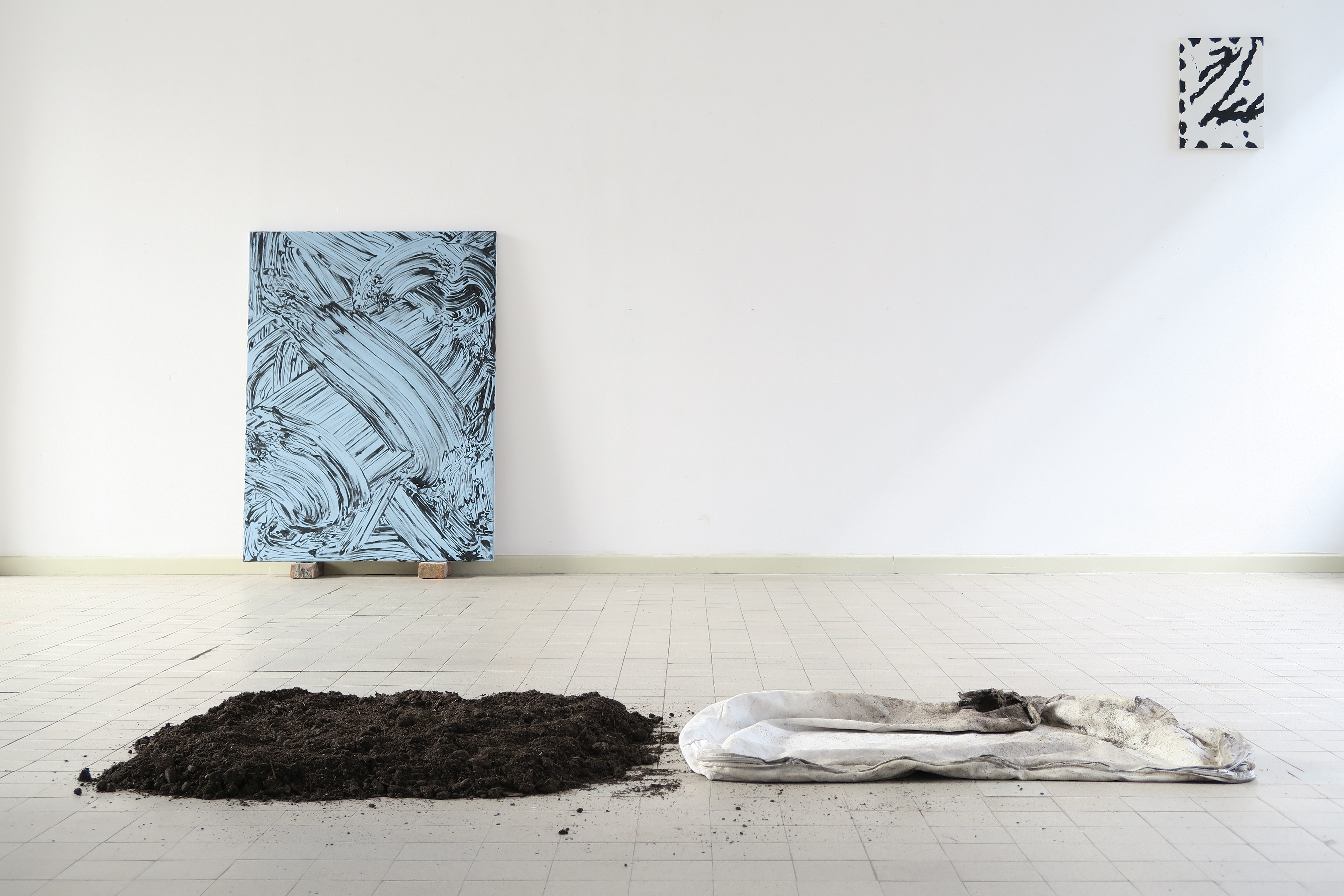 this is the part of the performance we call -The Interval- . with Elise Lepage . Blanco . Gent (B)