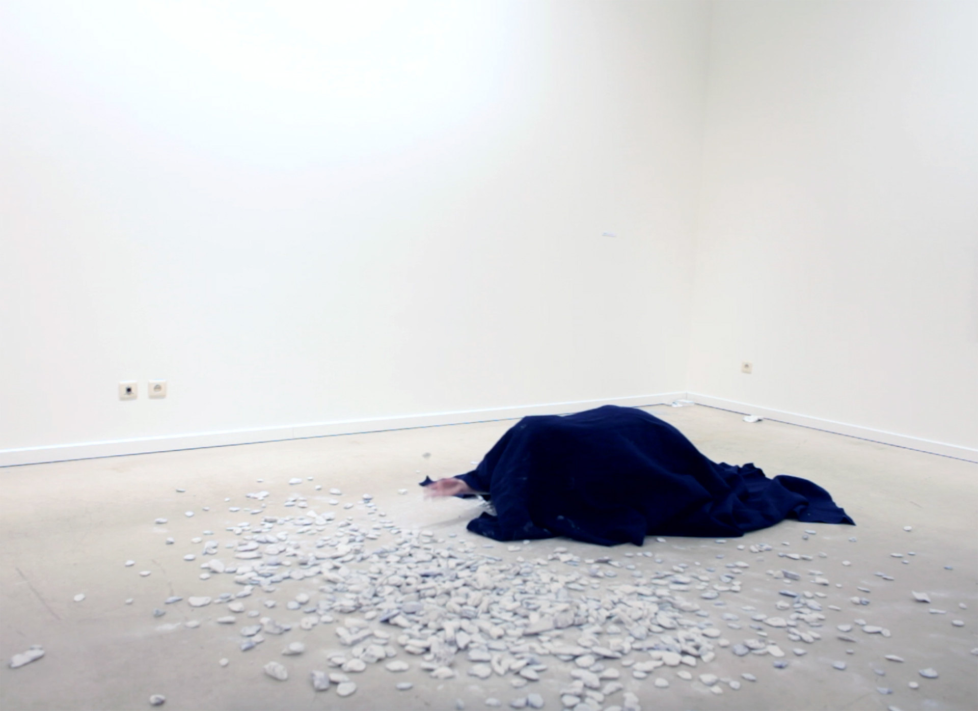 ( Aan ) de oppervlakte , liggend , versteend of plat ? . invited by Franky Michielsen . Jong Talent . Malle-Zoersel (B)