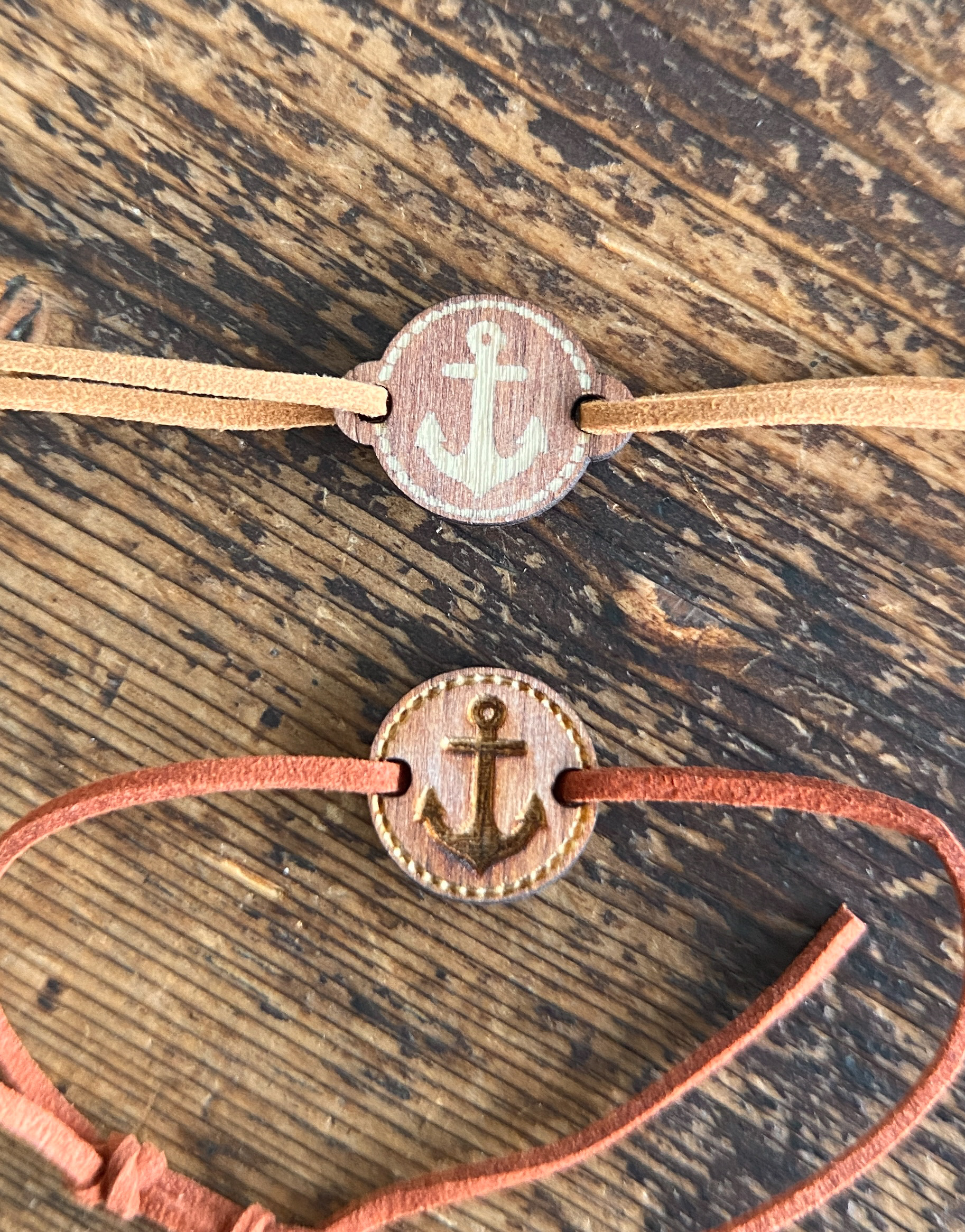 Armbänder Lasercut mit Gravur