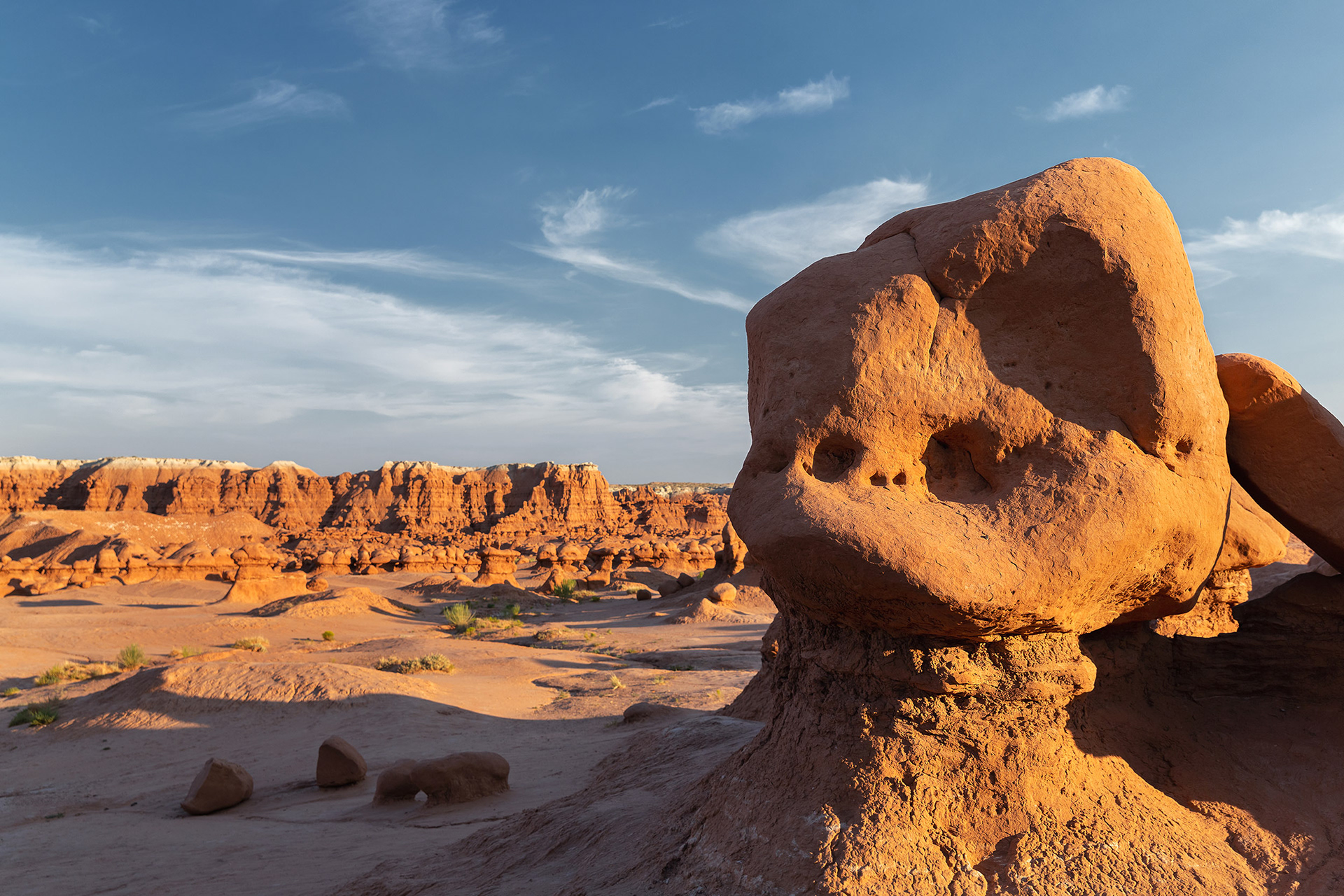 Skull shaped rock formation at Goblin Valley State Park, Utah {081720_Goblin_005}