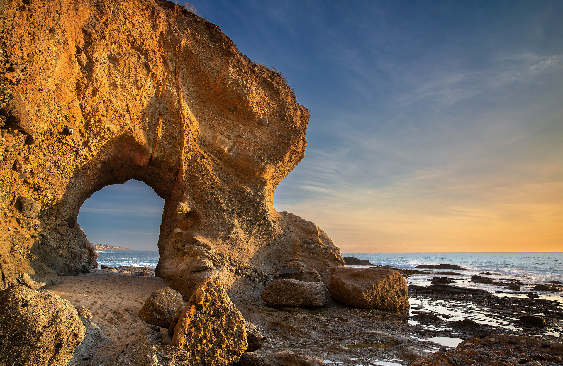 Treasure Island Beach, Laguna Beach, CA {011018_Treasure_Island_01}
