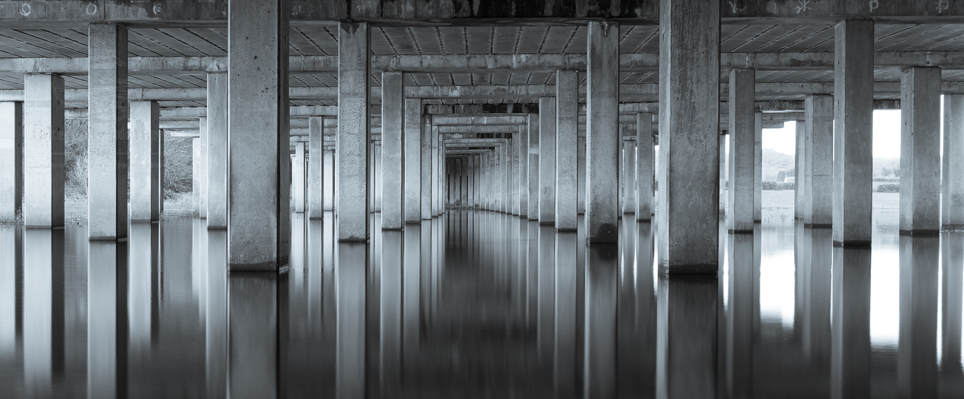 M48 motorway bridge, Caerwent, Monmouthshire