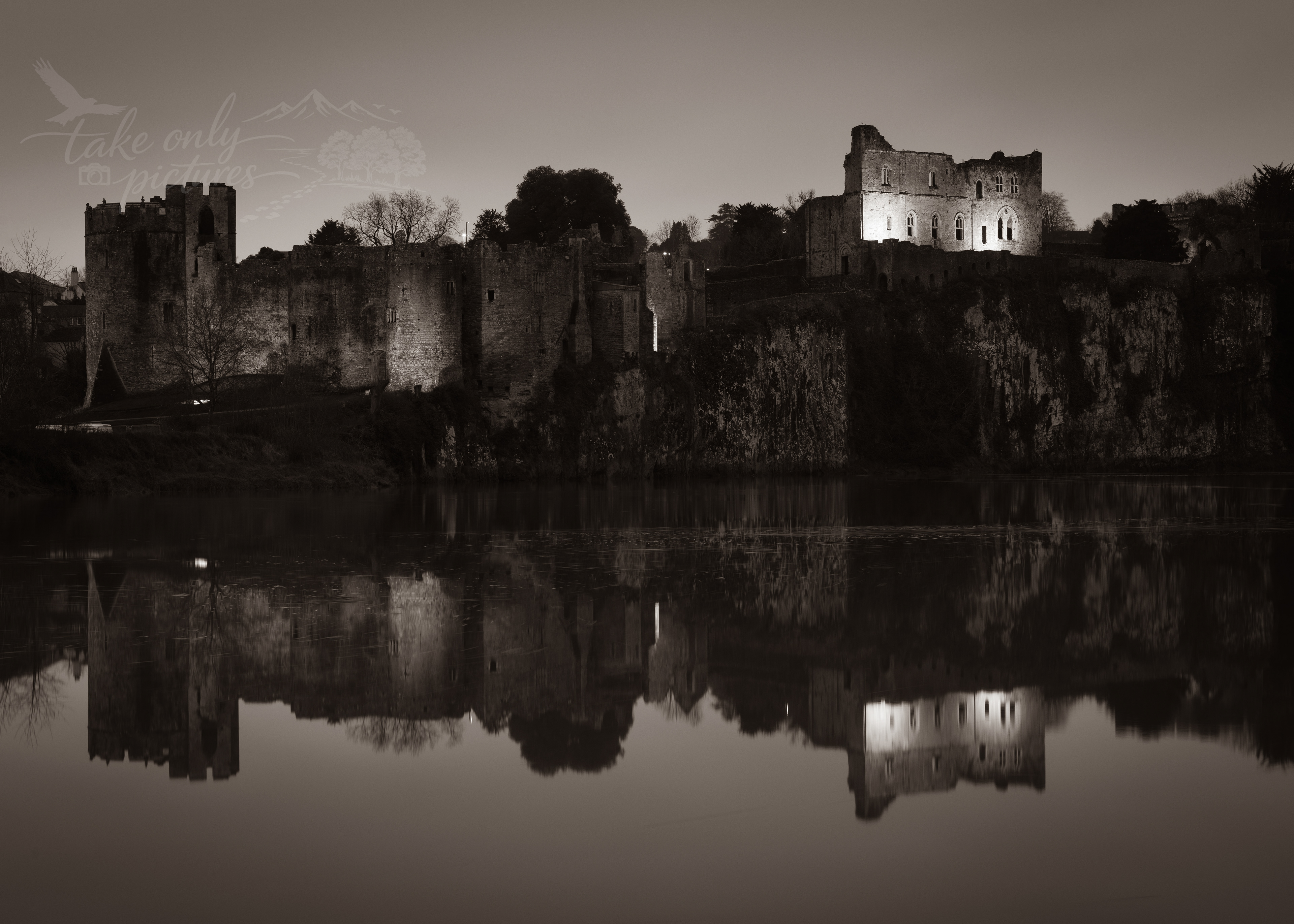 Chepstow Castle pre-dawn