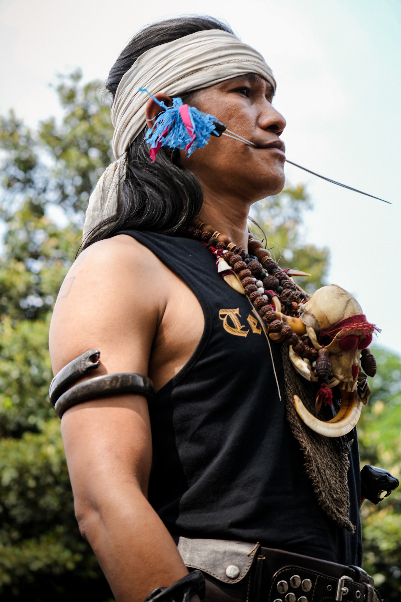 Der Krieger steht still – Portrait einer verkörperten Tradition