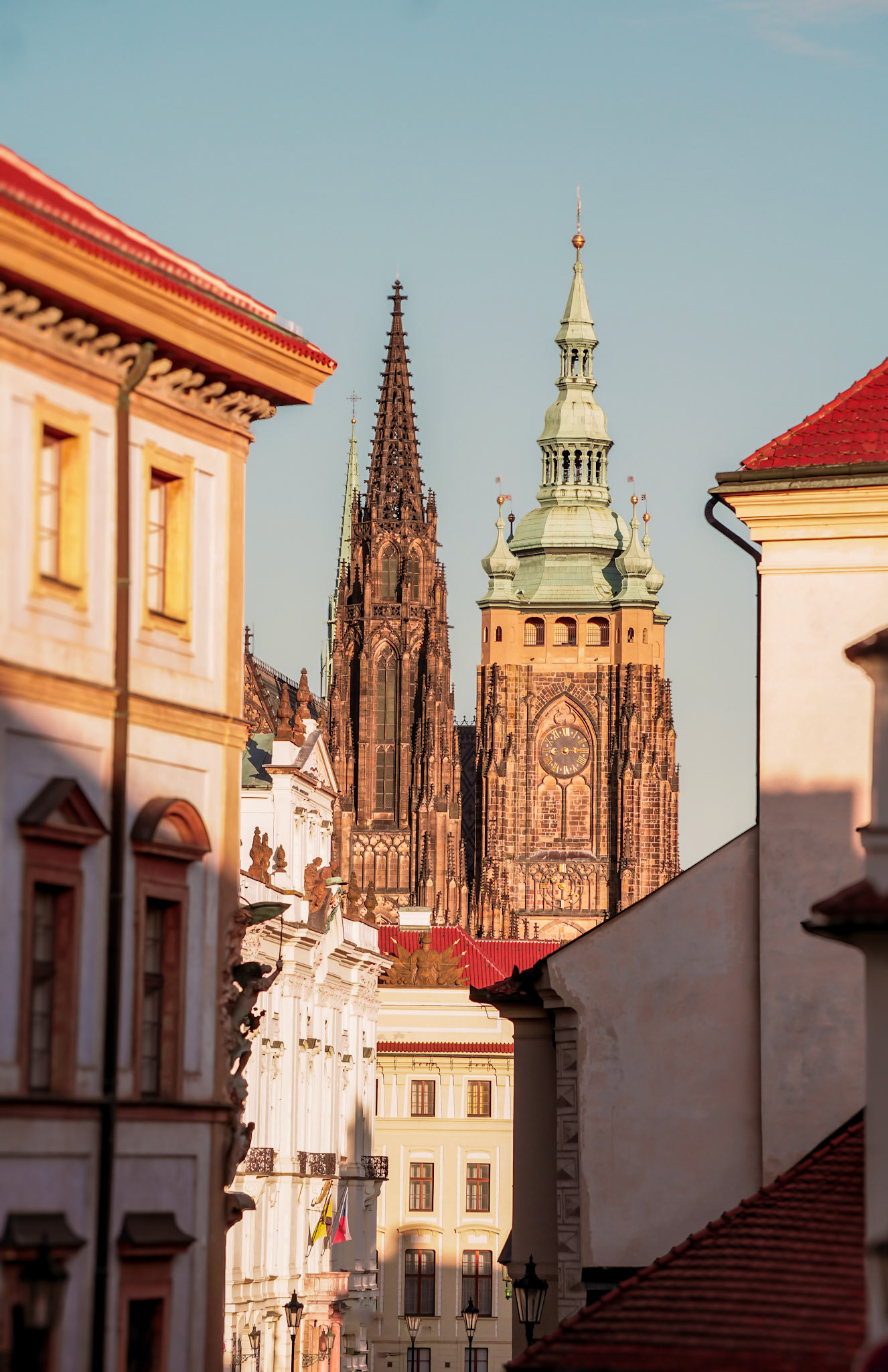 Gassenblick mit Turm
