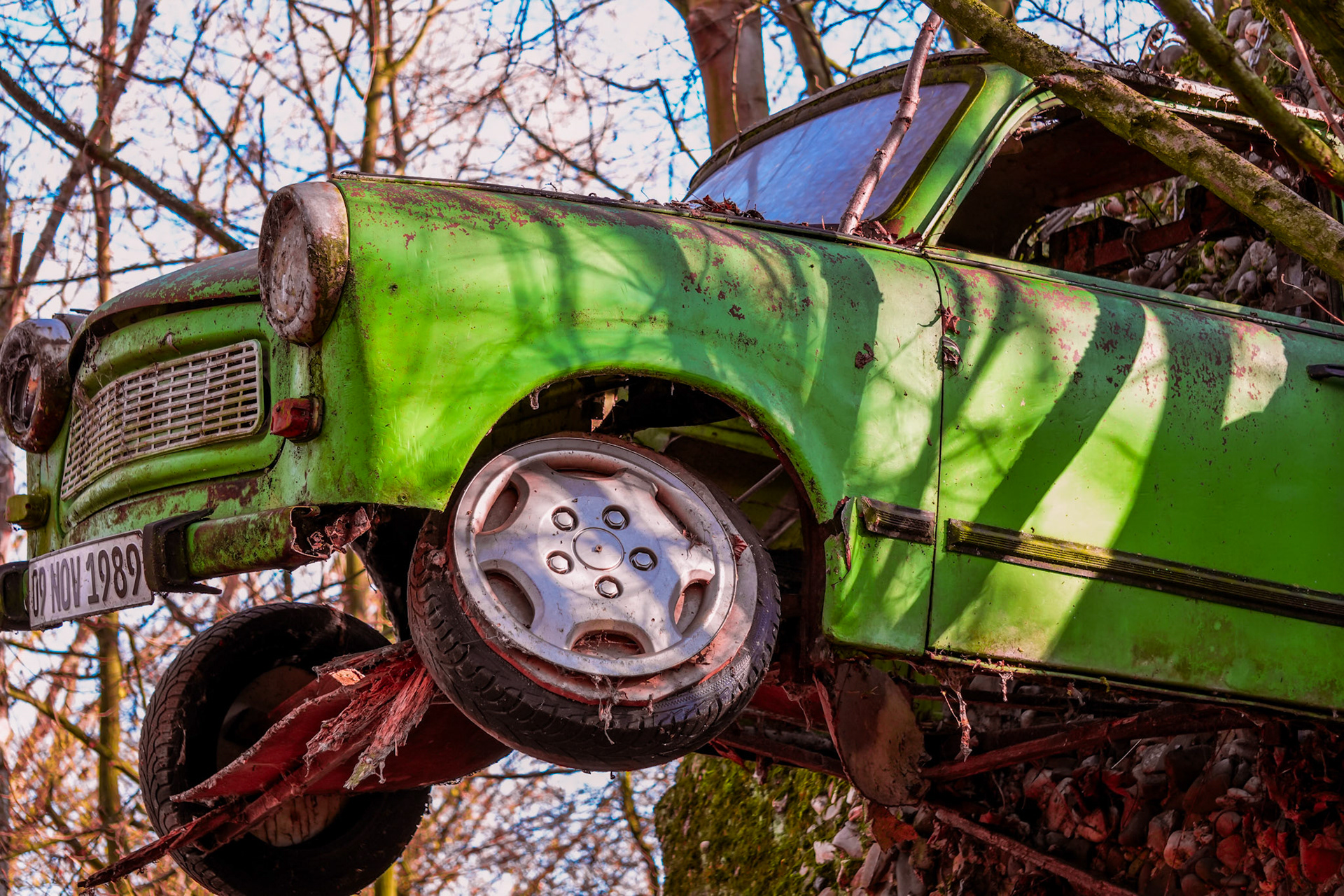 Abgestellter Wagen – als hätte jemand ihn eben verlassen