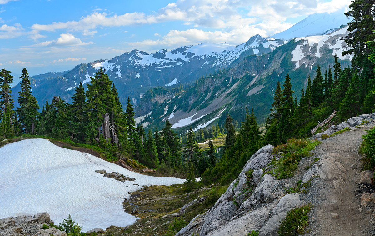 Cascades, mountains, Washington, Mt. Baker Area,Artist's Point