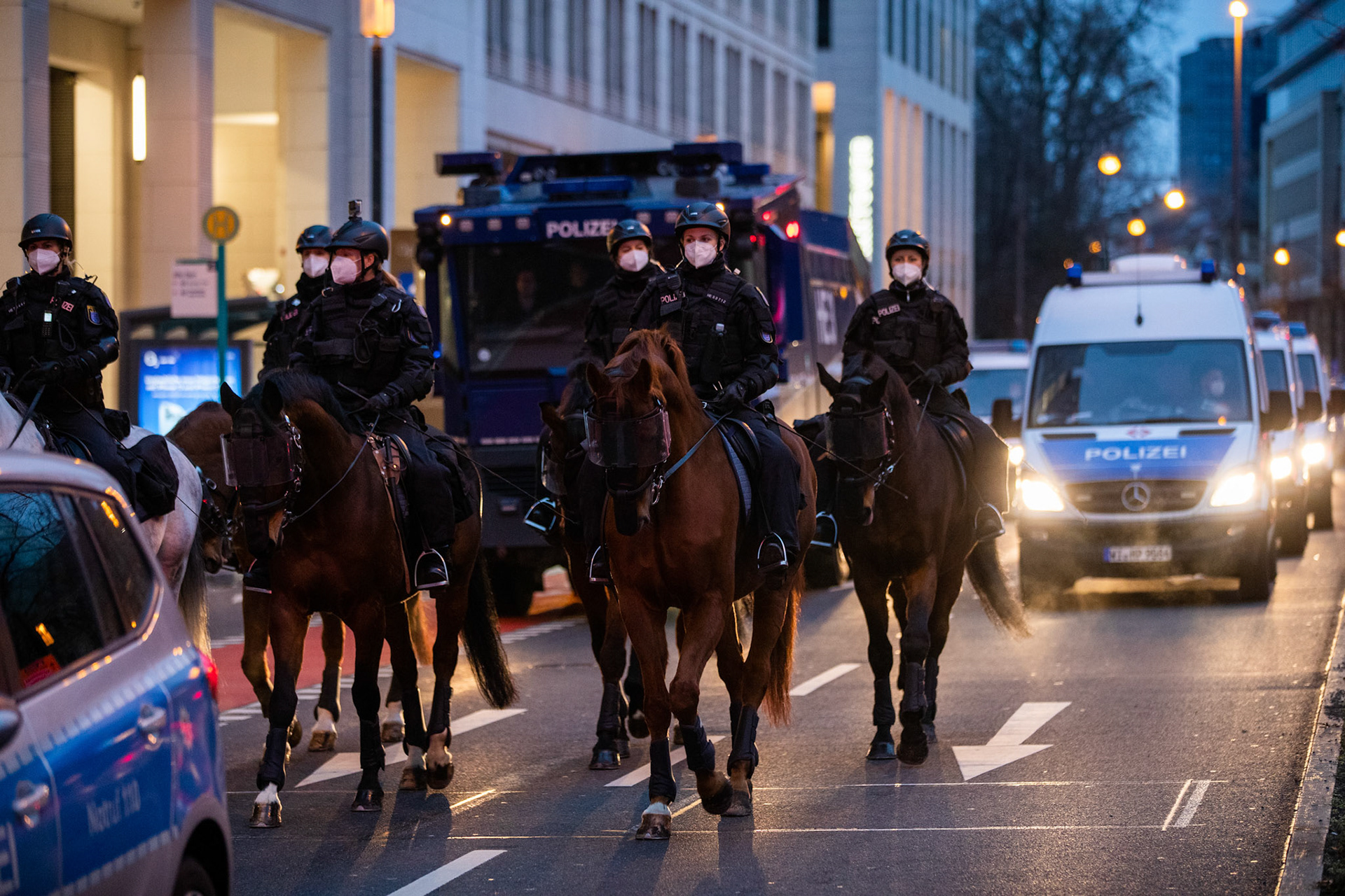 Police Horses in action during a demonstration of Supporters of the lateral thinking movement protesting against the new requirements and measures against the spread of covid-19 infections, in Frankfurt am Main, Germany, 15 January 2022.  EPA/Constantin Zinn