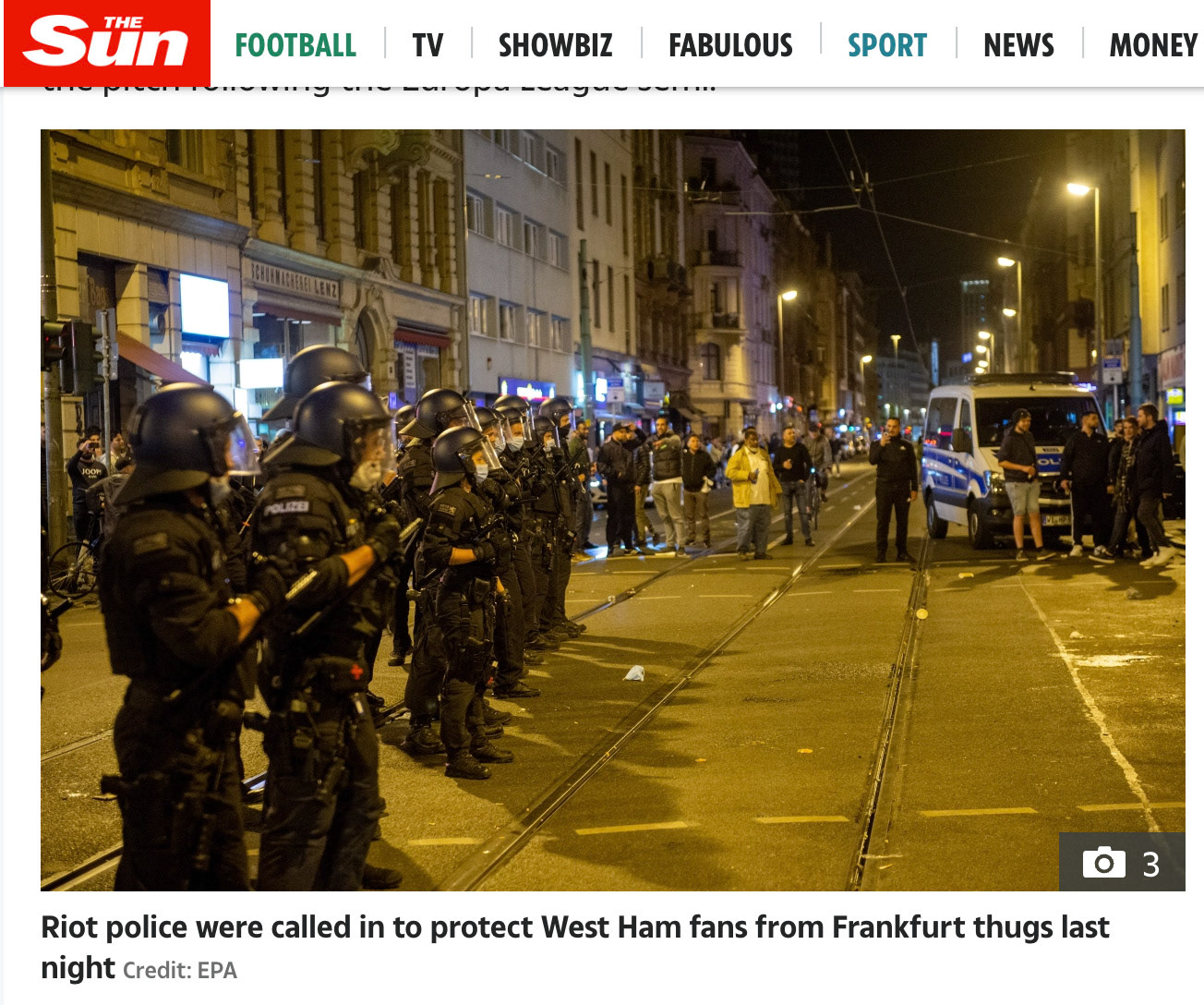 Supporters of Eintracht Frankfurt confront with the Police during the UEFA Europa League semi-final second leg soccer match between Eintracht Frankfurt and West Ham United, in Frankfurt am Main, Germany, 05 May 2022. EPA-EFE/CONSTANTIN ZINN