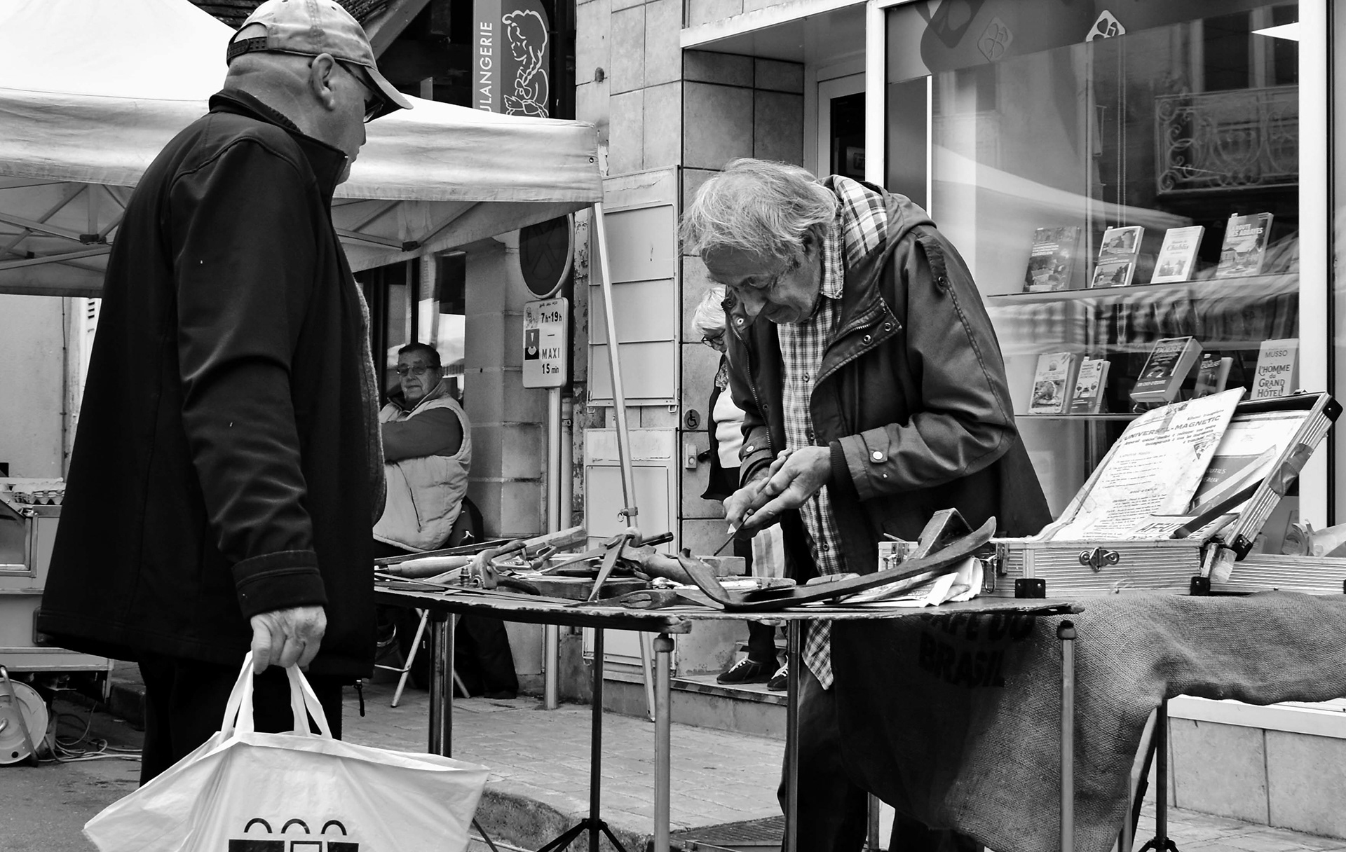 Knife Sharpener in Chablis Sunday Market 