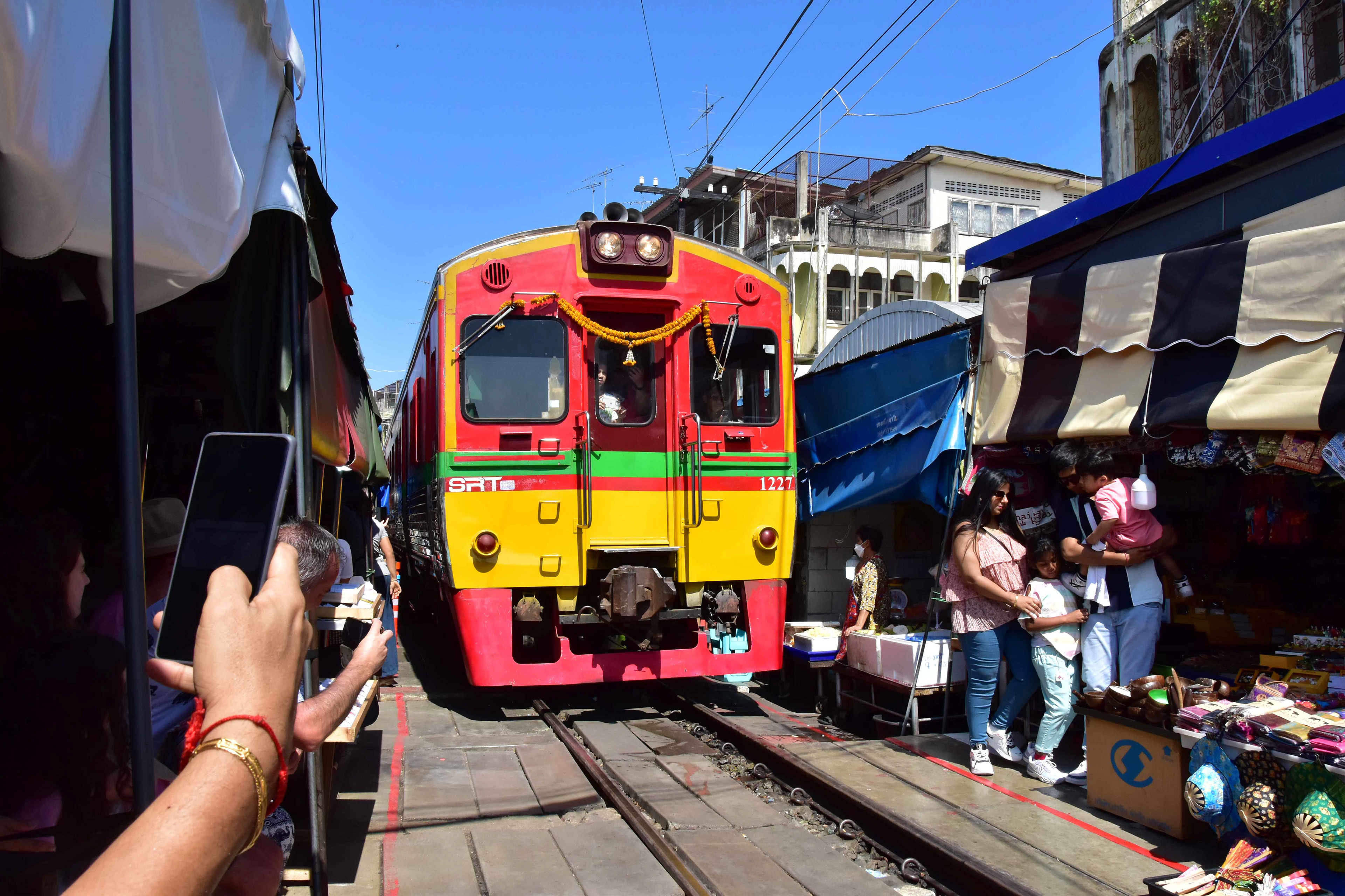 Mae Klong Railway Market, Thailand