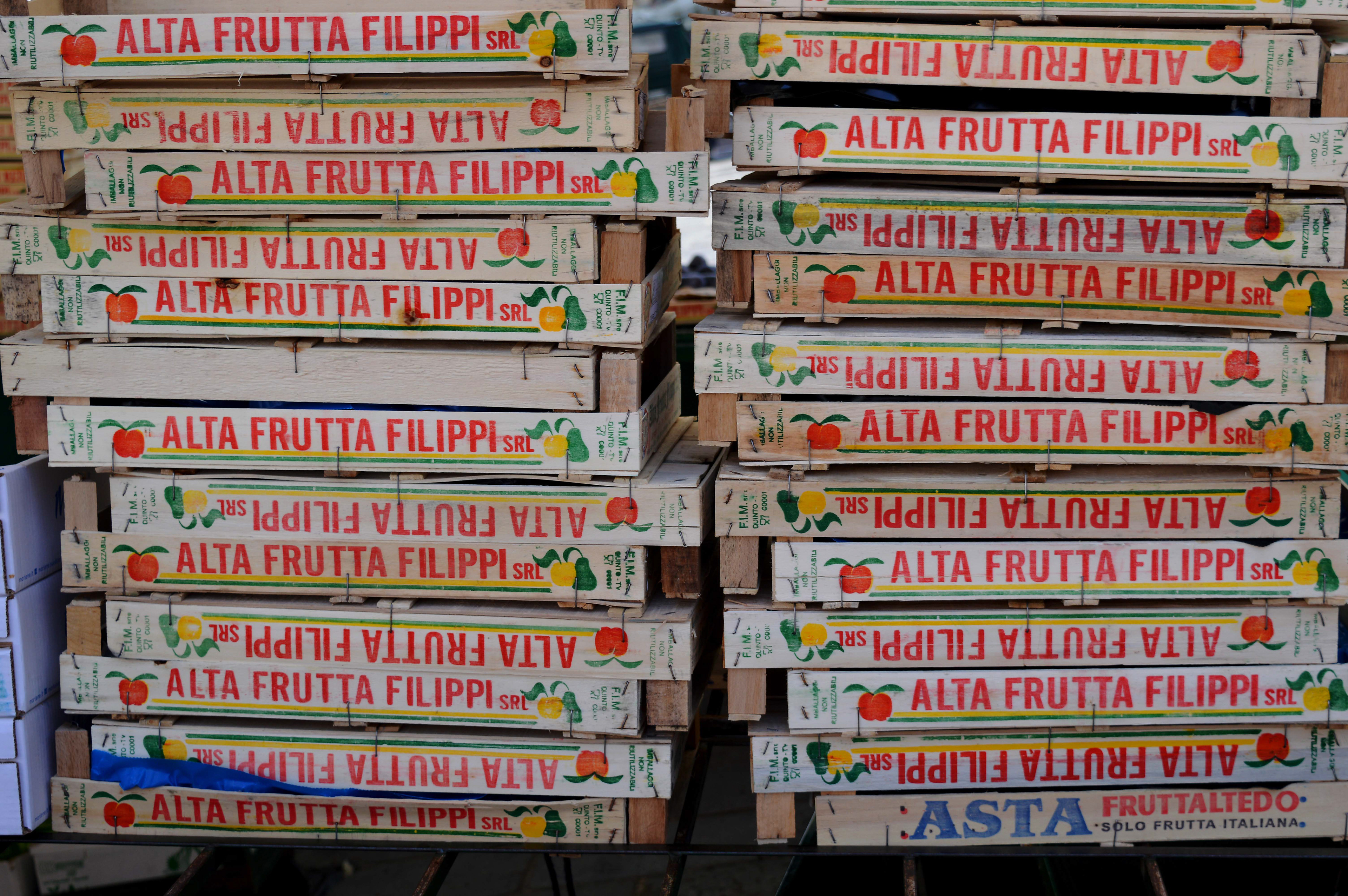 Empty boxes in Venice Market