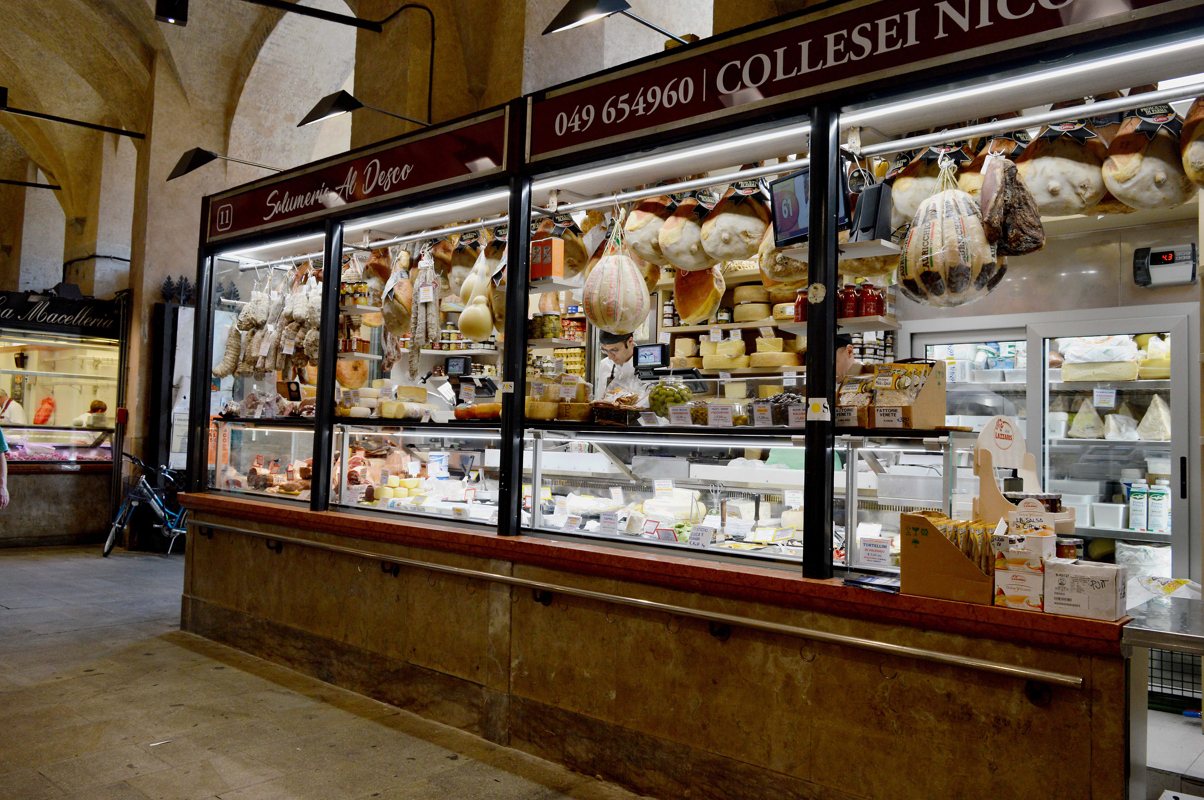 Market of Palazzo della Ragione, Padua