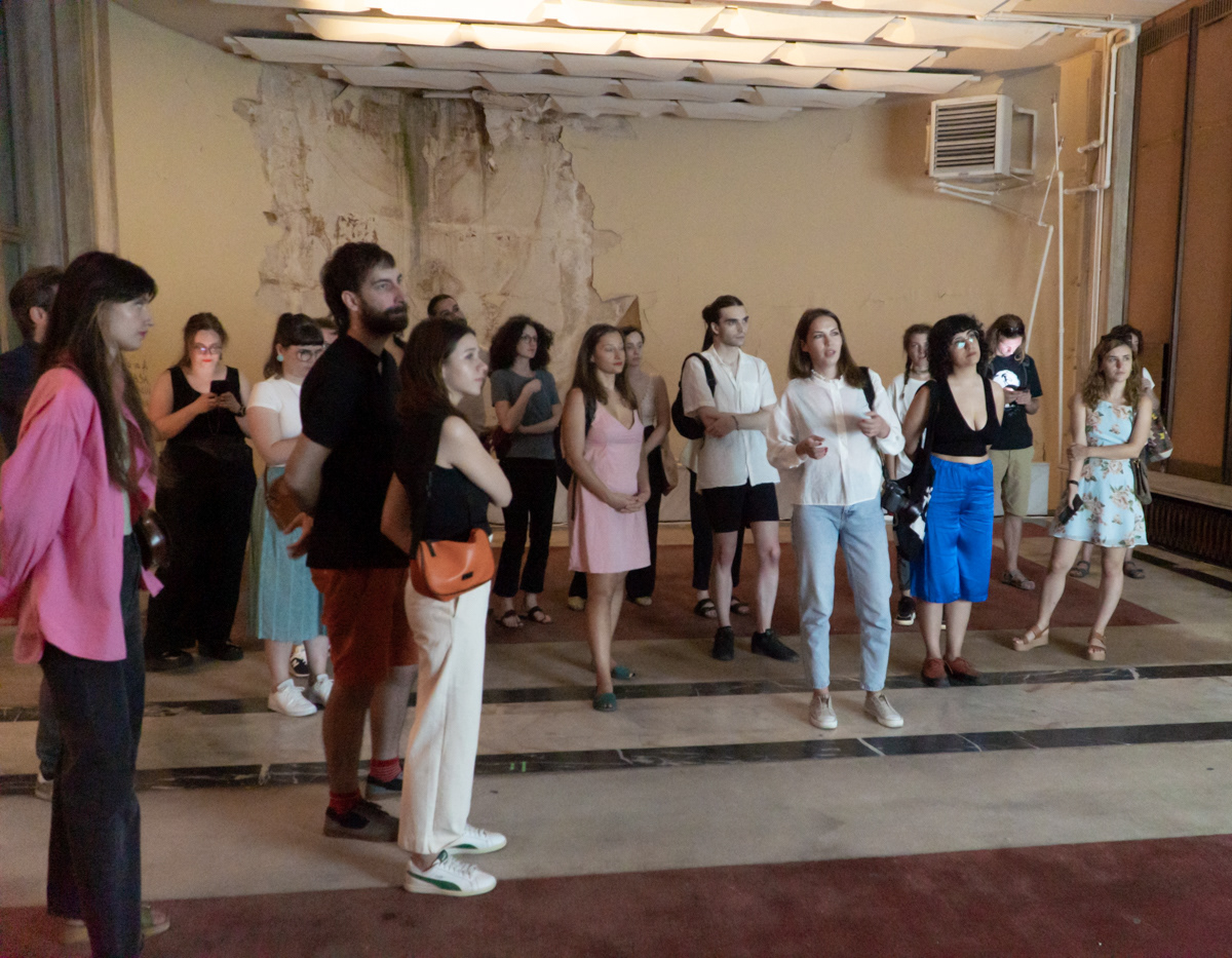 Artisttalk Diana Draghici and guided tour
