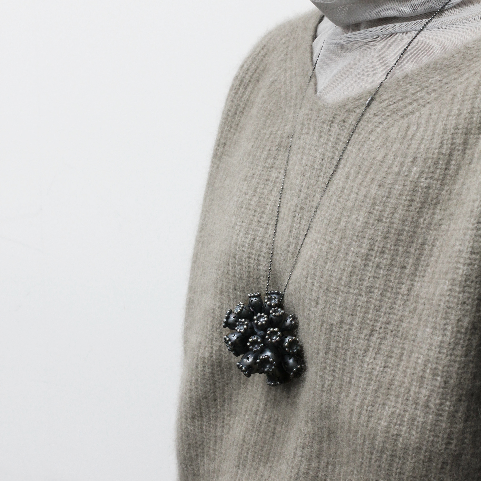 Rio Yamamoto/「permanent line」/60x60x50mm/2021/nylon, silver950