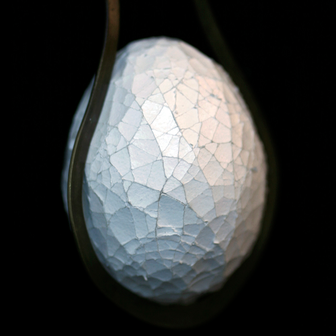 Koda Ayano/Inside out/380x170mm/2021/Eggshell, Brass/Photographer: Qiran Xu