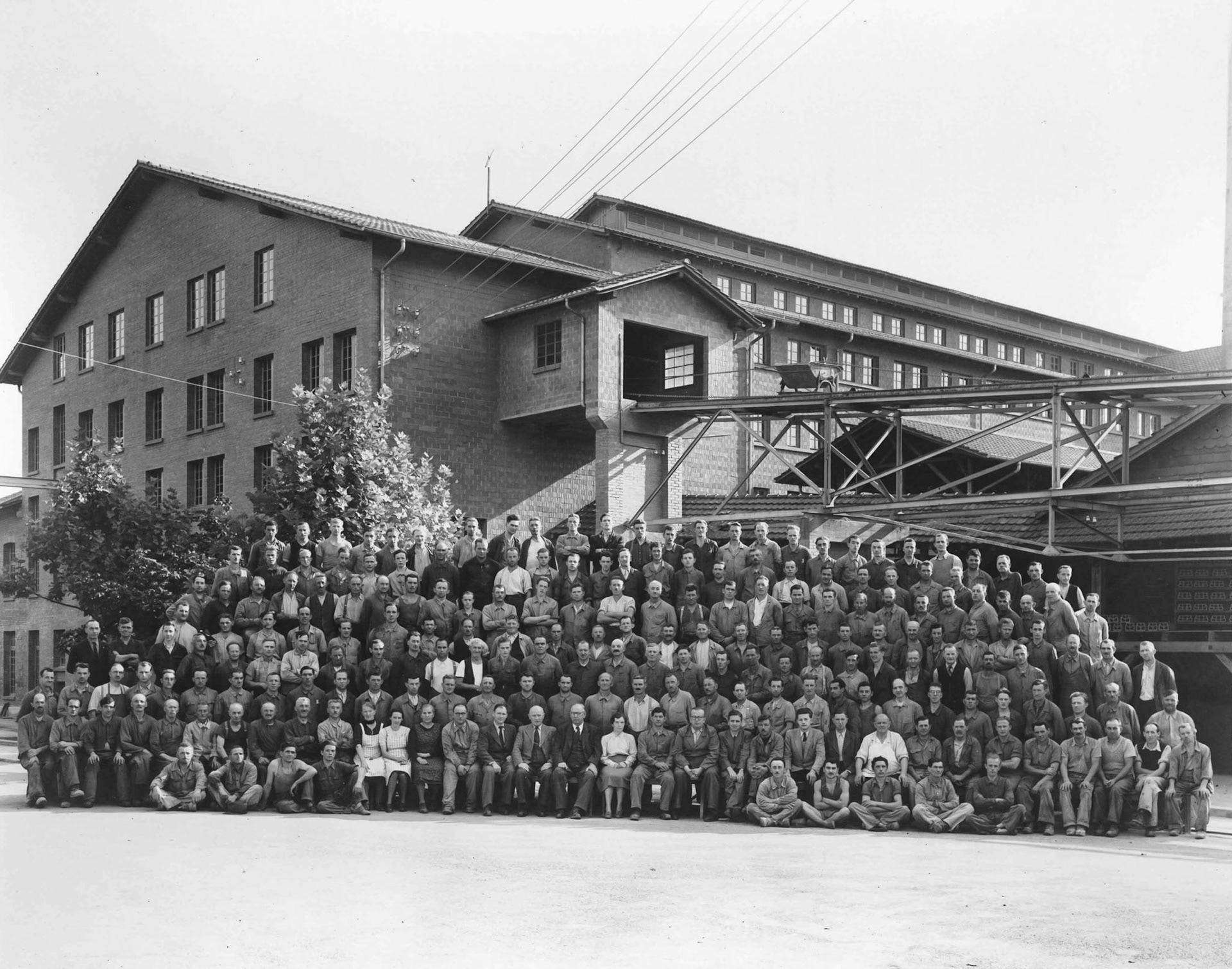Belegschaft Dachziegelwerk Frick 1948