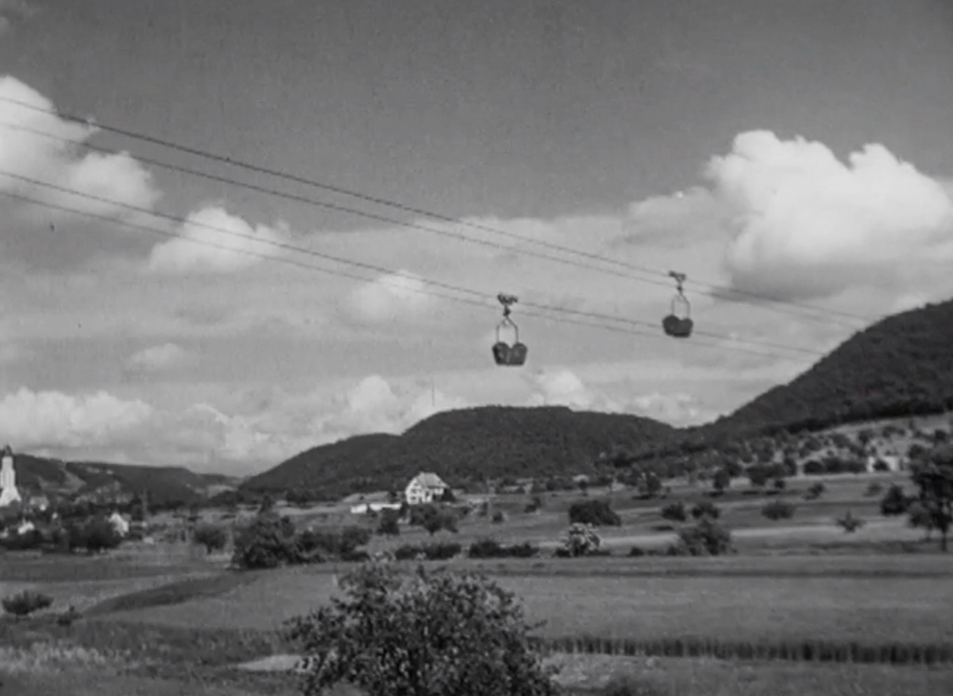 Eisenerz-Lohrenbahn von Herznach 1964