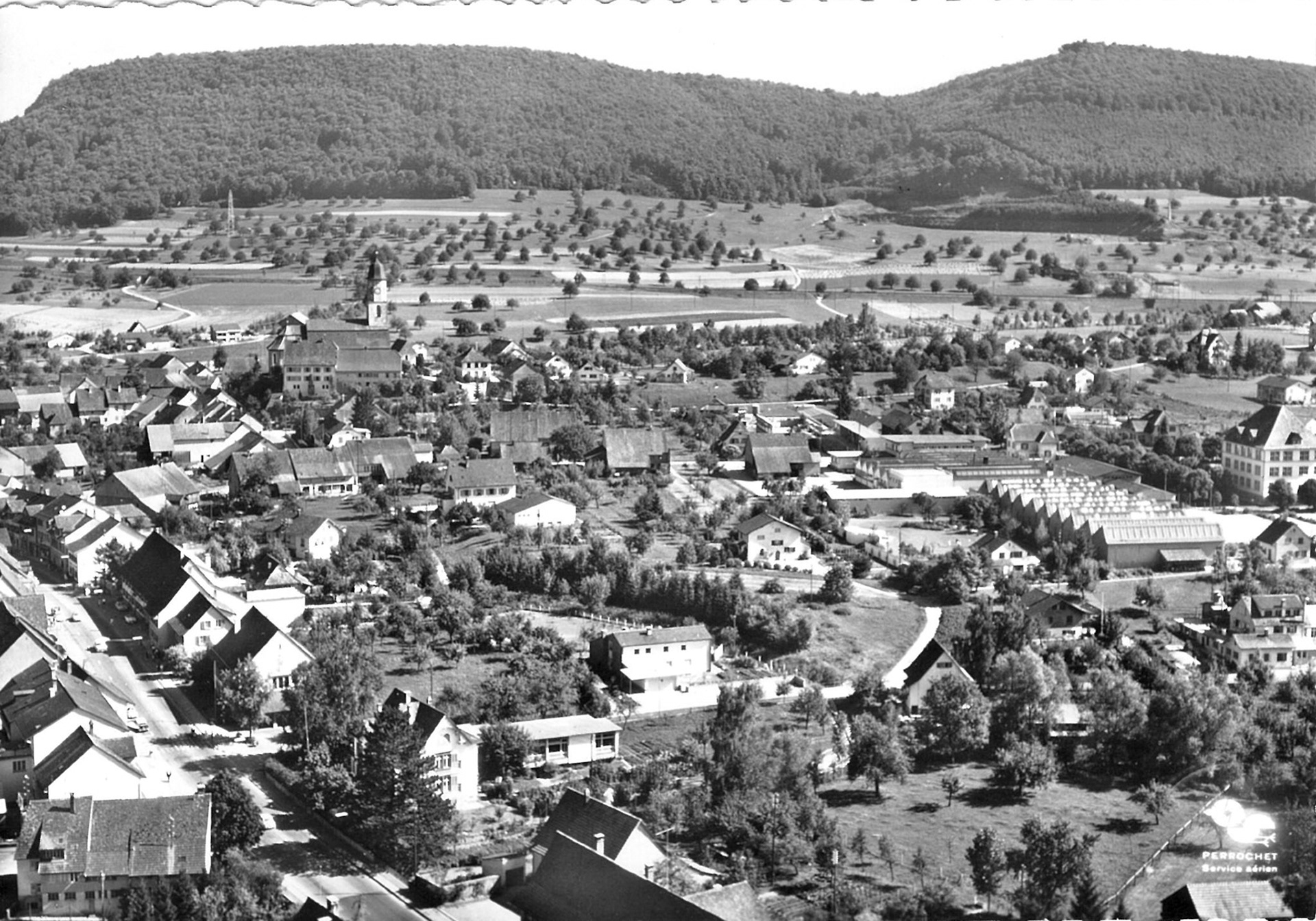 1955 Dorfansicht aus der Luft