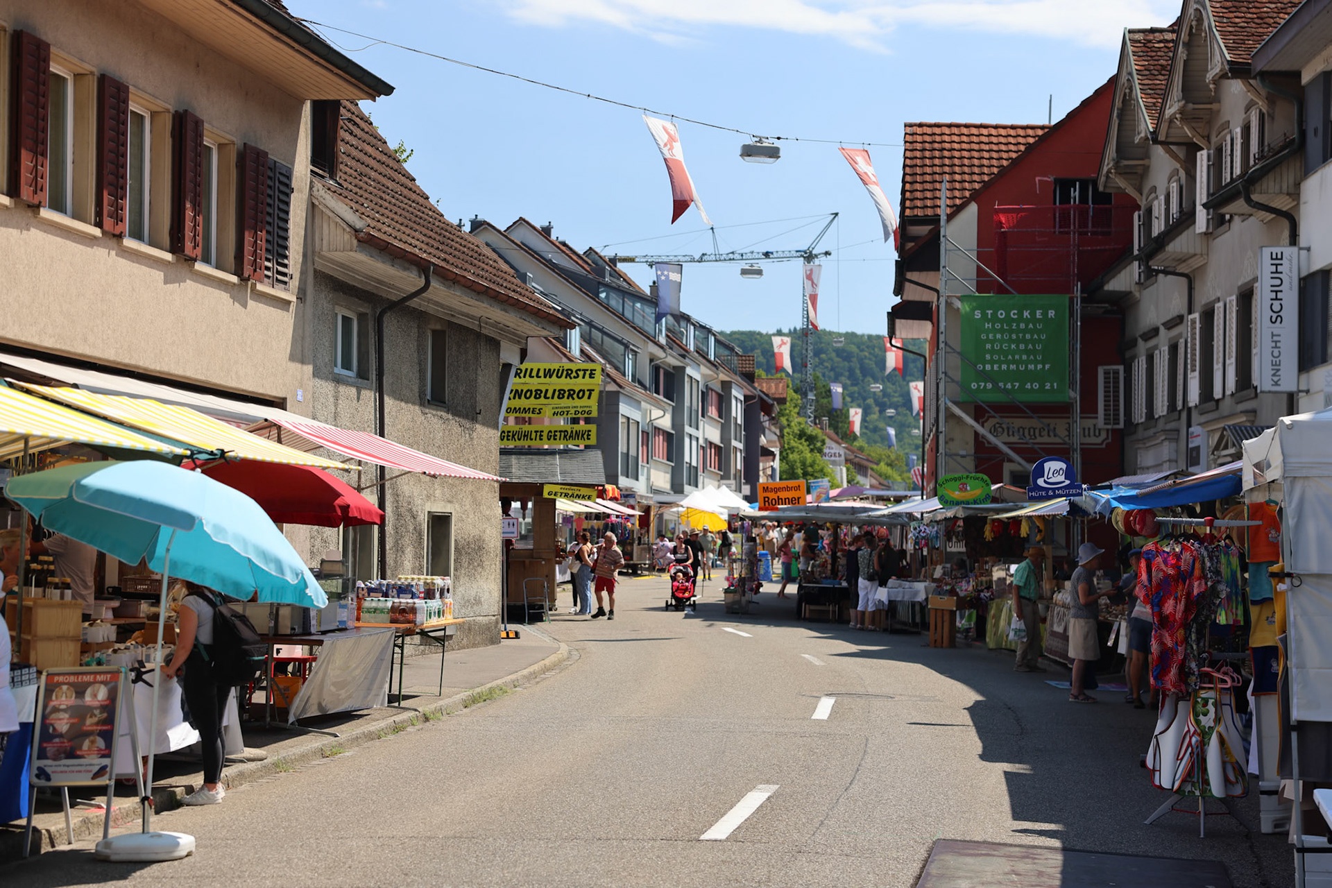 Sommermarkt bei Hitze