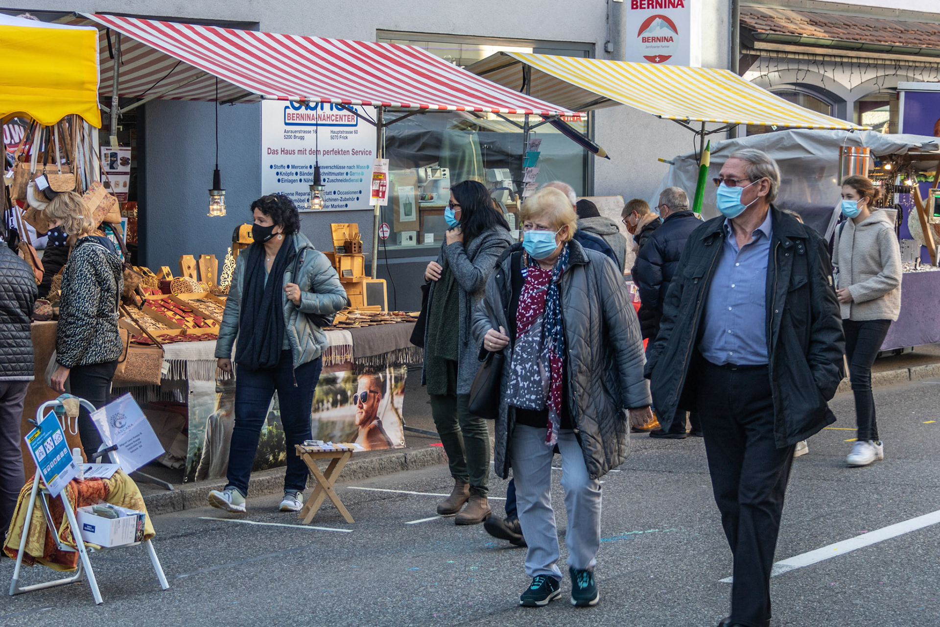 Martinimarkt mit Maske