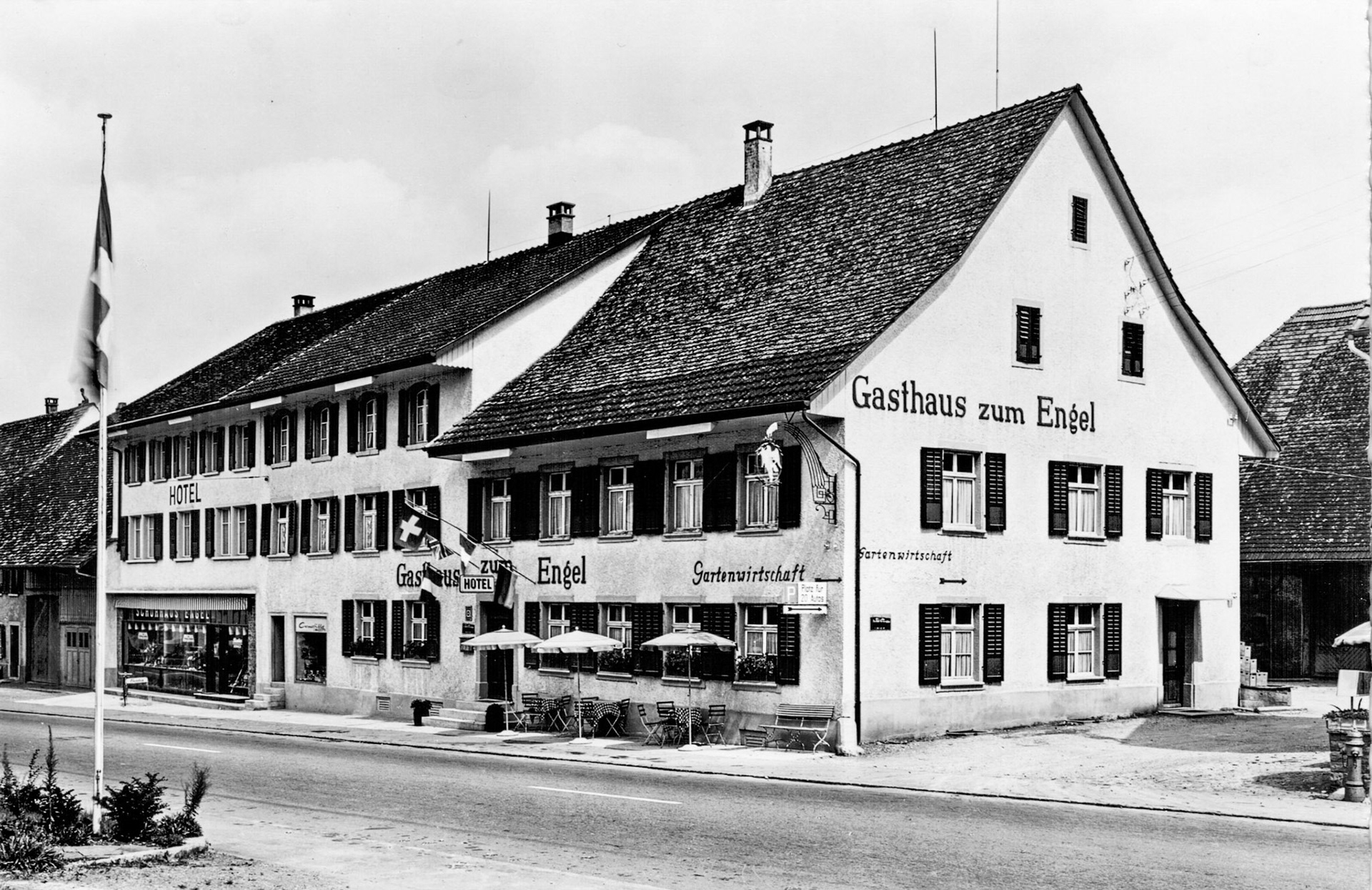 1960 Hauptstrasse 101 (Hotel Engel)