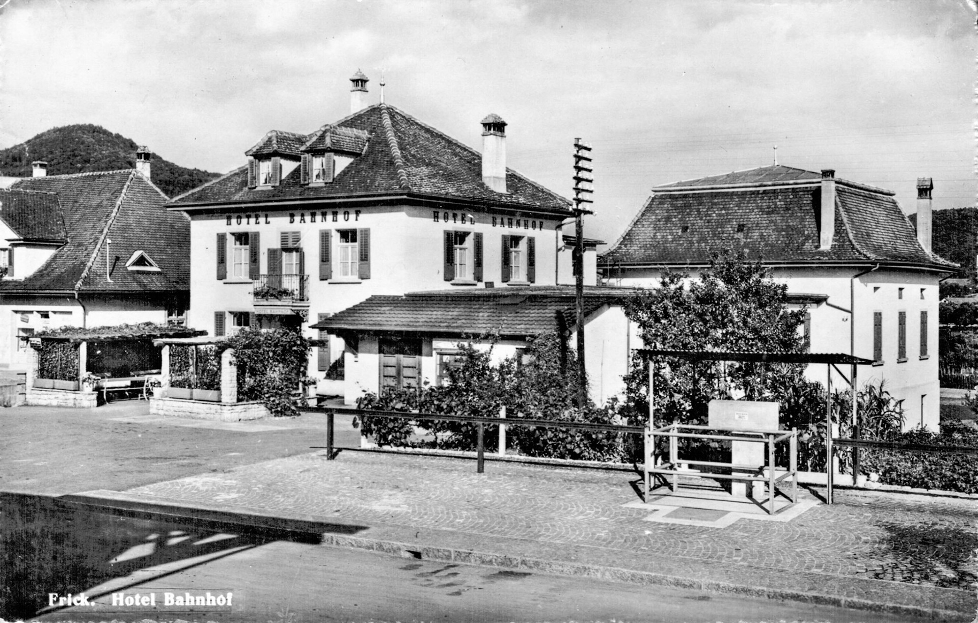 1948 Hotel Bahnhof