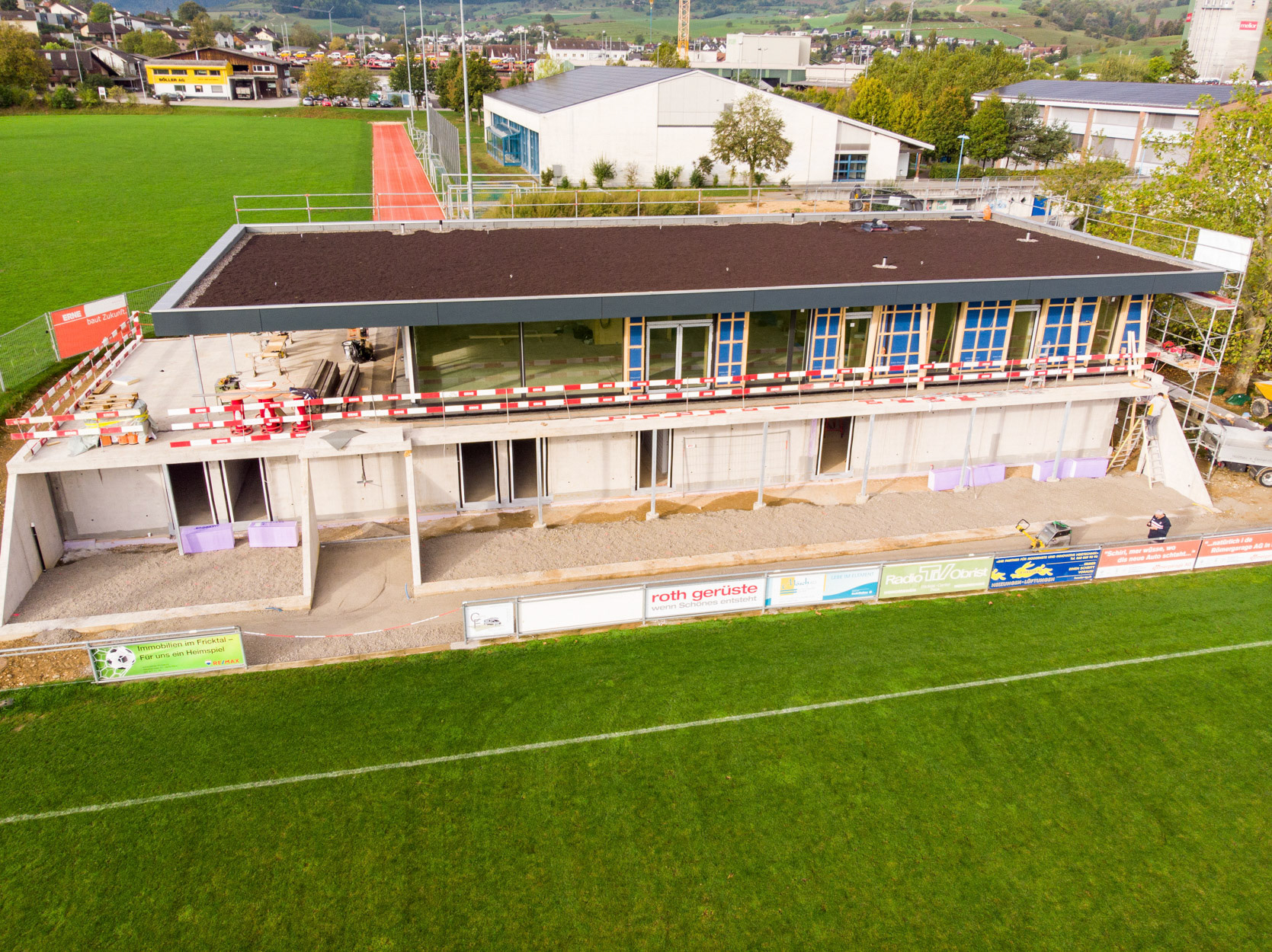 neues Clubhaus Fussballclub