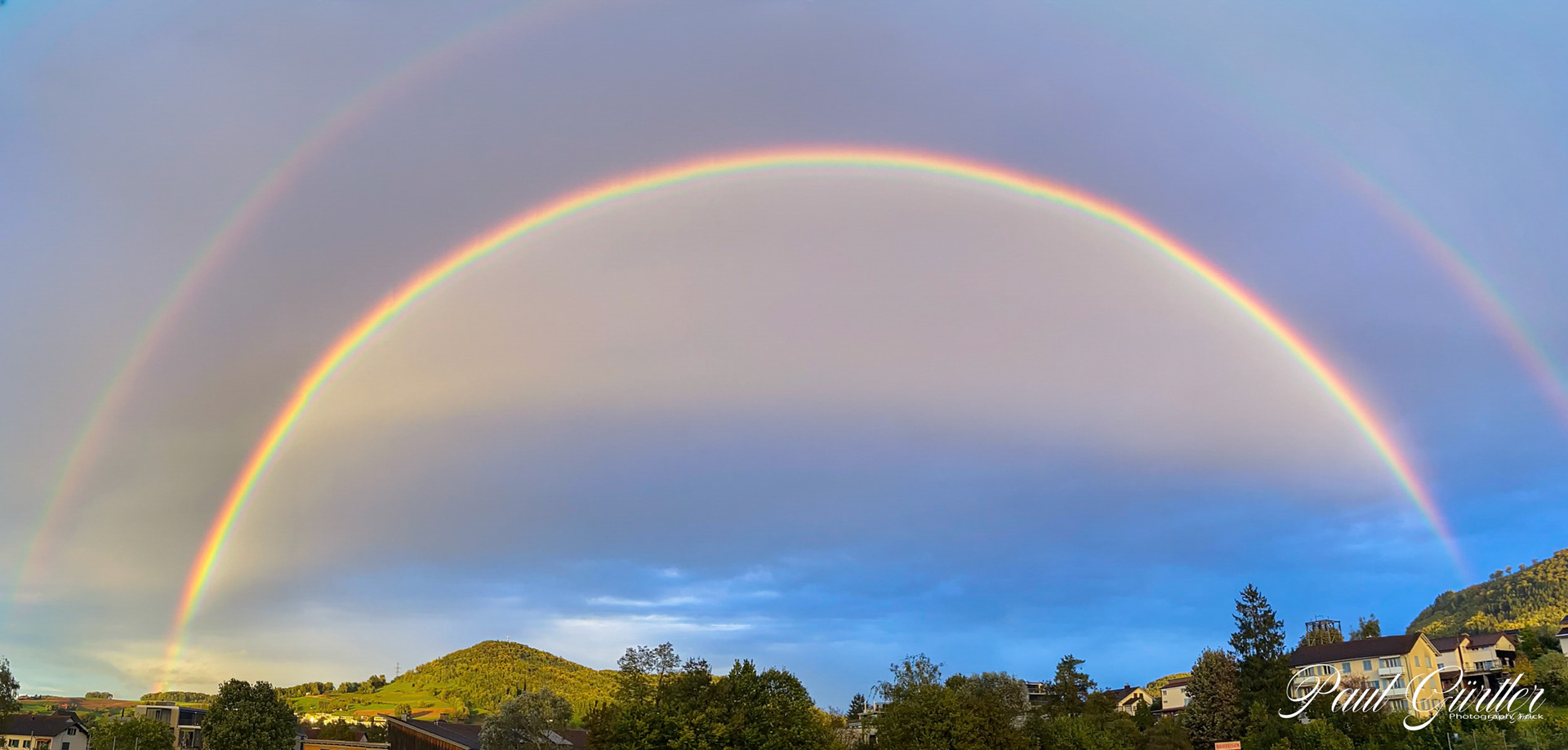 Regenbogen über unserem Dorf