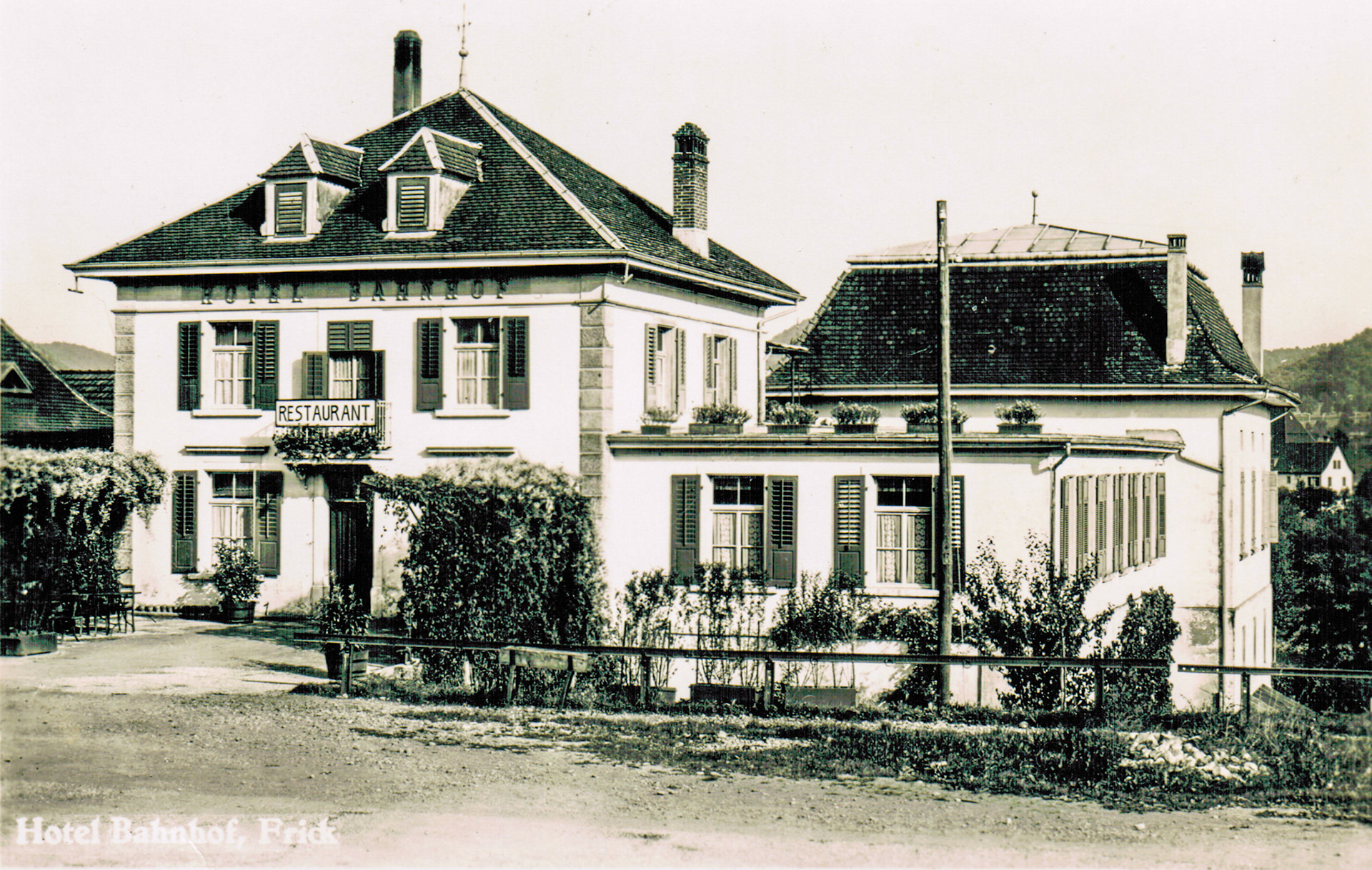1937 Hotel Bahnhof