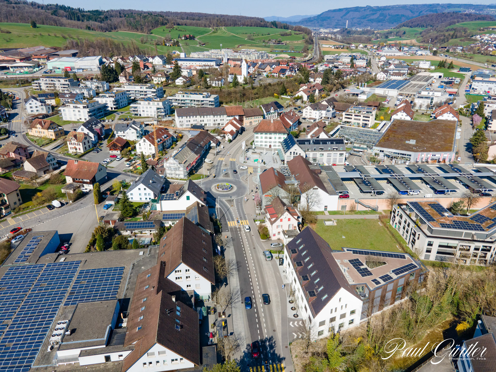 Unterdorf mit Drohne